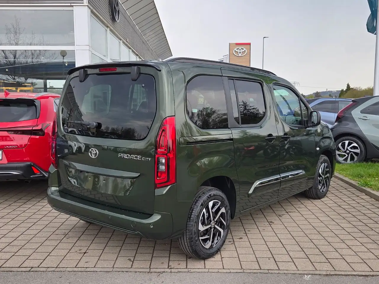 Toyota Proace City Verso 1.2 L1 Teamplayer LED 4