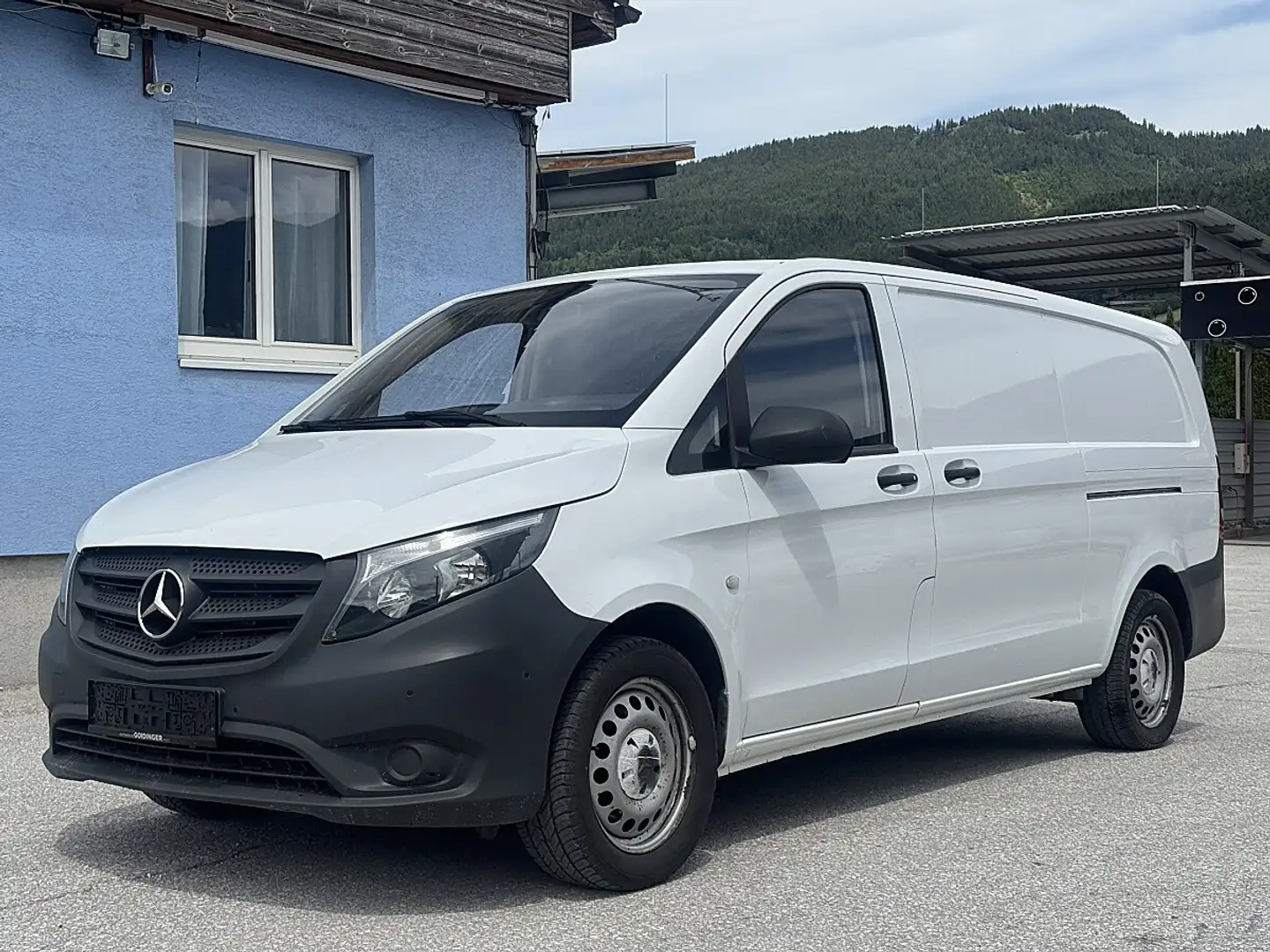 Mercedes-Benz Vito 114 BlueTec 4x4 extralang //AUTOMATIK // P... Weiß - 1