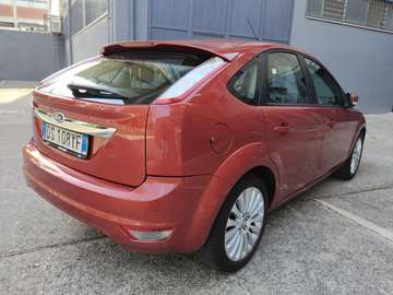 5p 2.0 Titanium Gpl 145cv