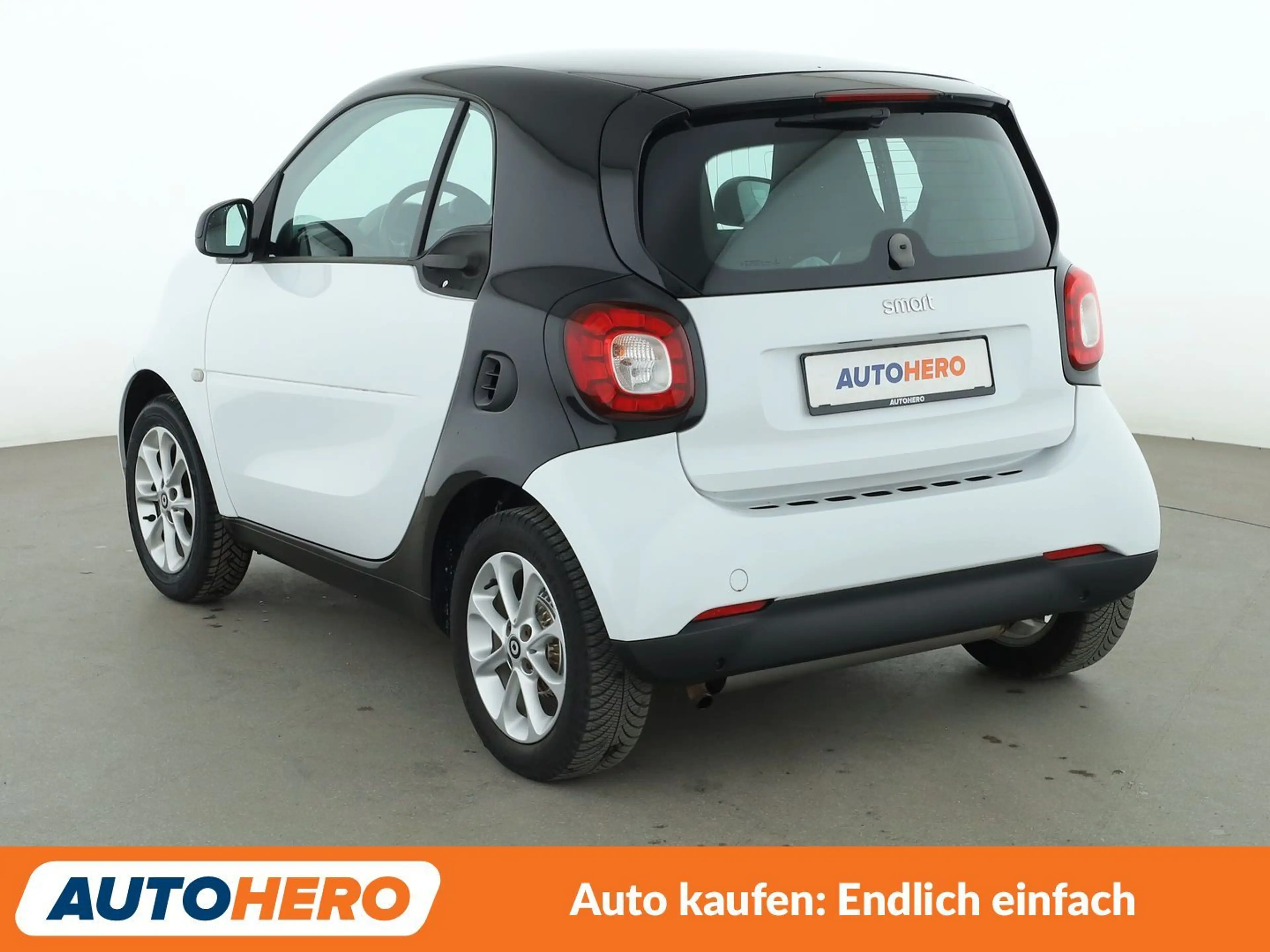 smart forTwo 1.0 passion Aut.*TEMPO*PDC*ALU*KLIMA* — photo 4