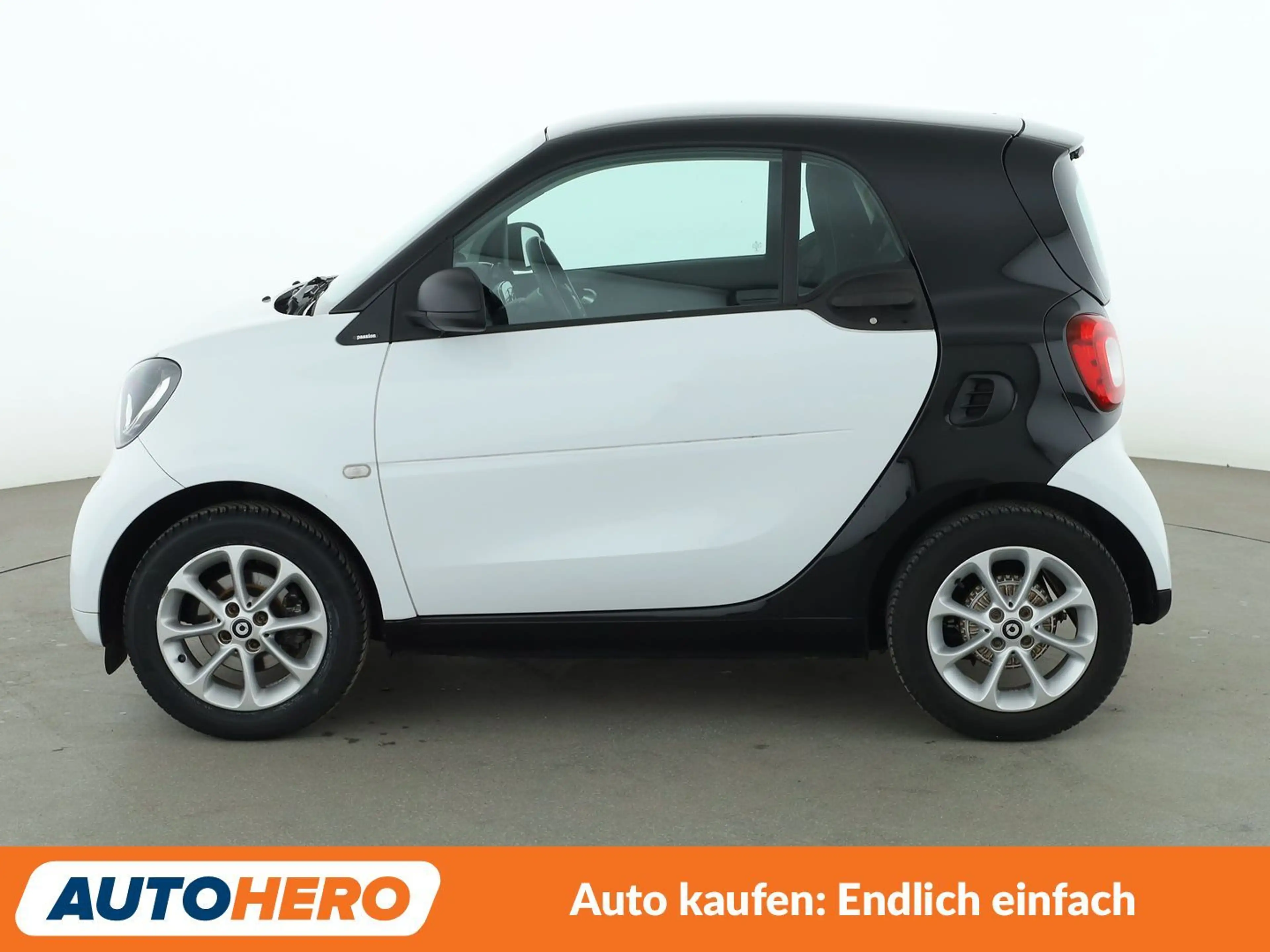 smart forTwo 1.0 passion Aut.*TEMPO*PDC*ALU*KLIMA* — photo 3