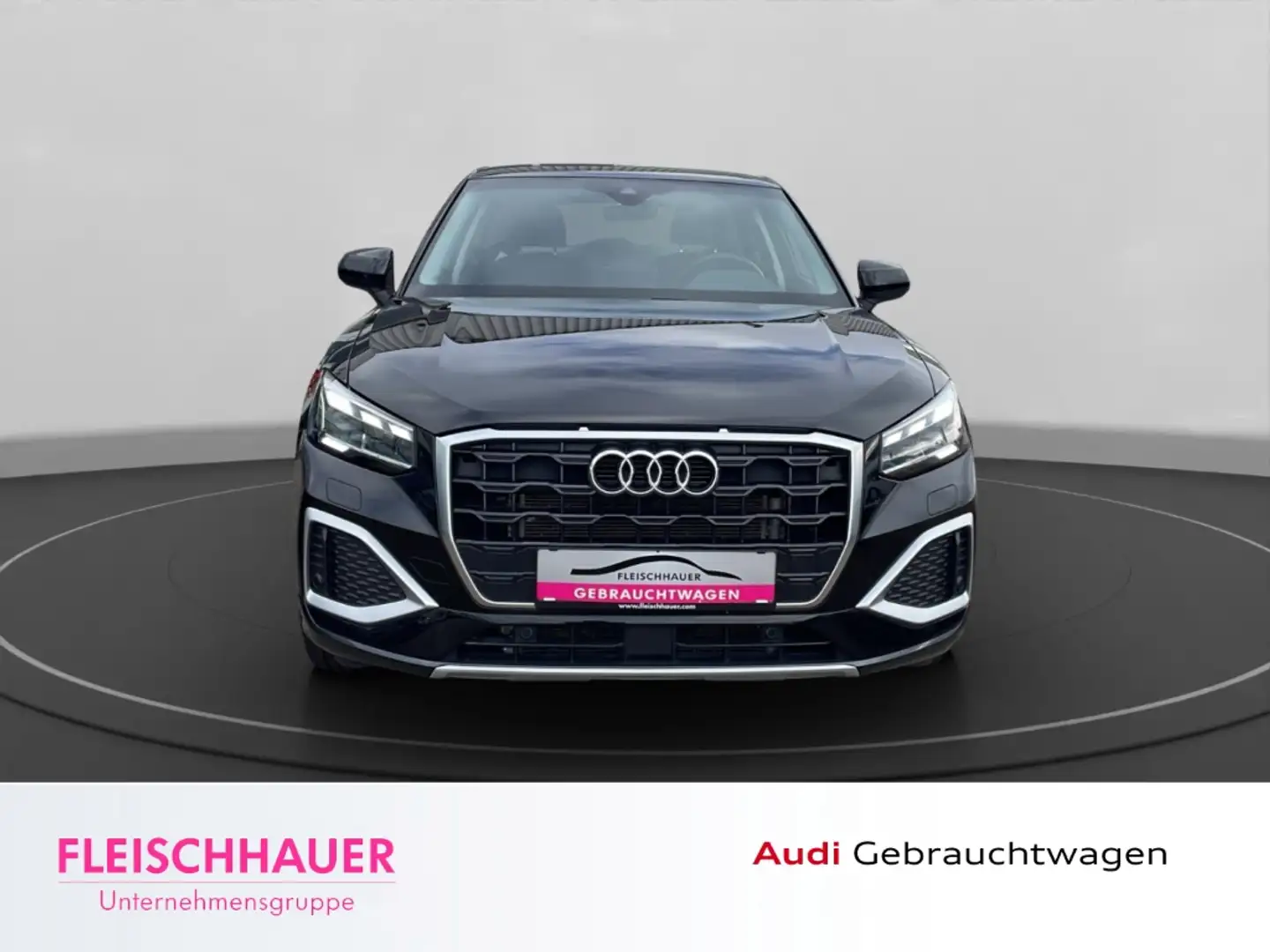 Audi Q2 35 TFSI advanced 1.5 R4110 DSG Schwarz - 2