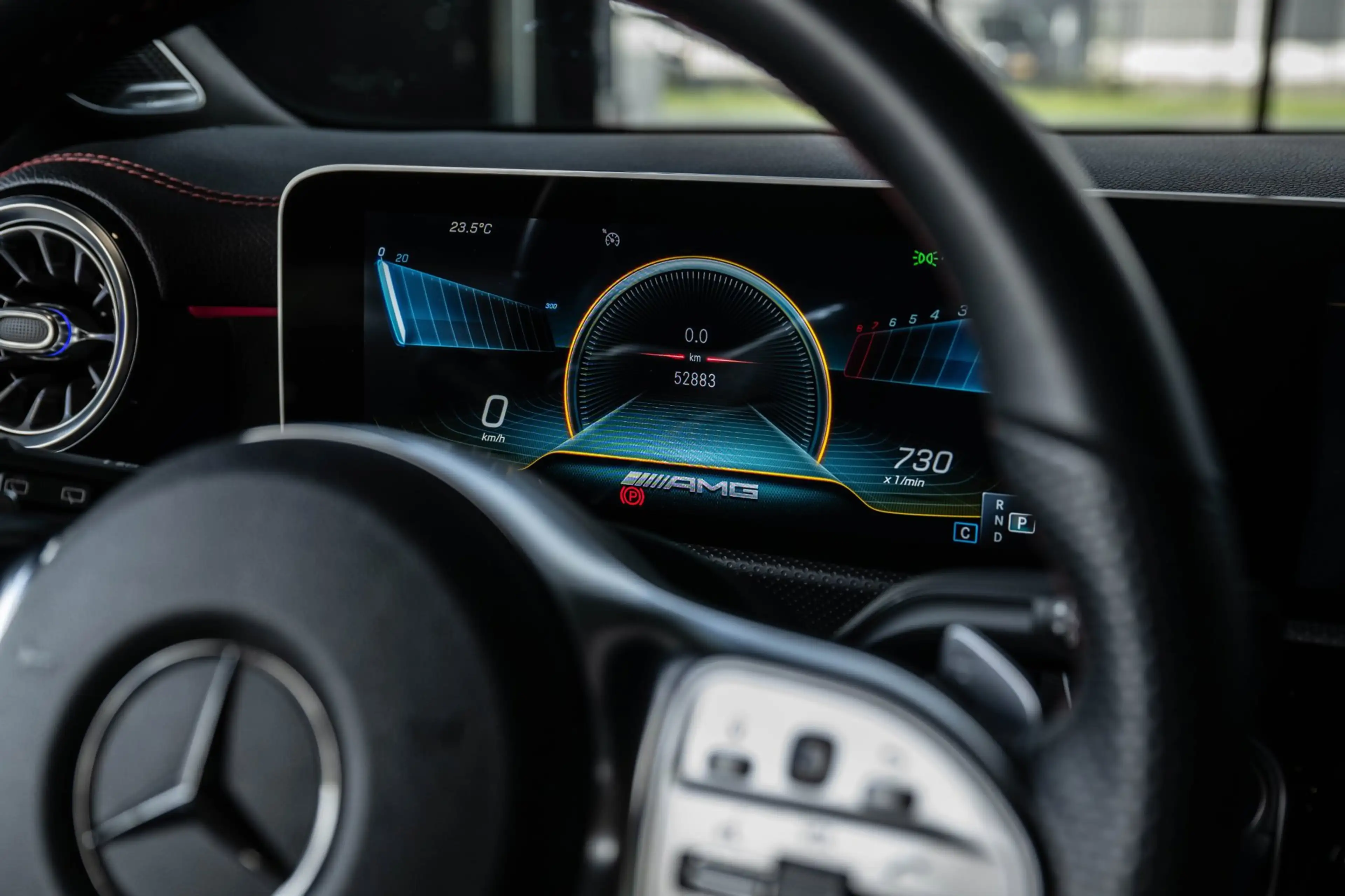 Mercedes-Benz CLA 45 AMG Shooting Brake 4MATIC+|SCHAALSTOELEN|CAMERA — photo 11