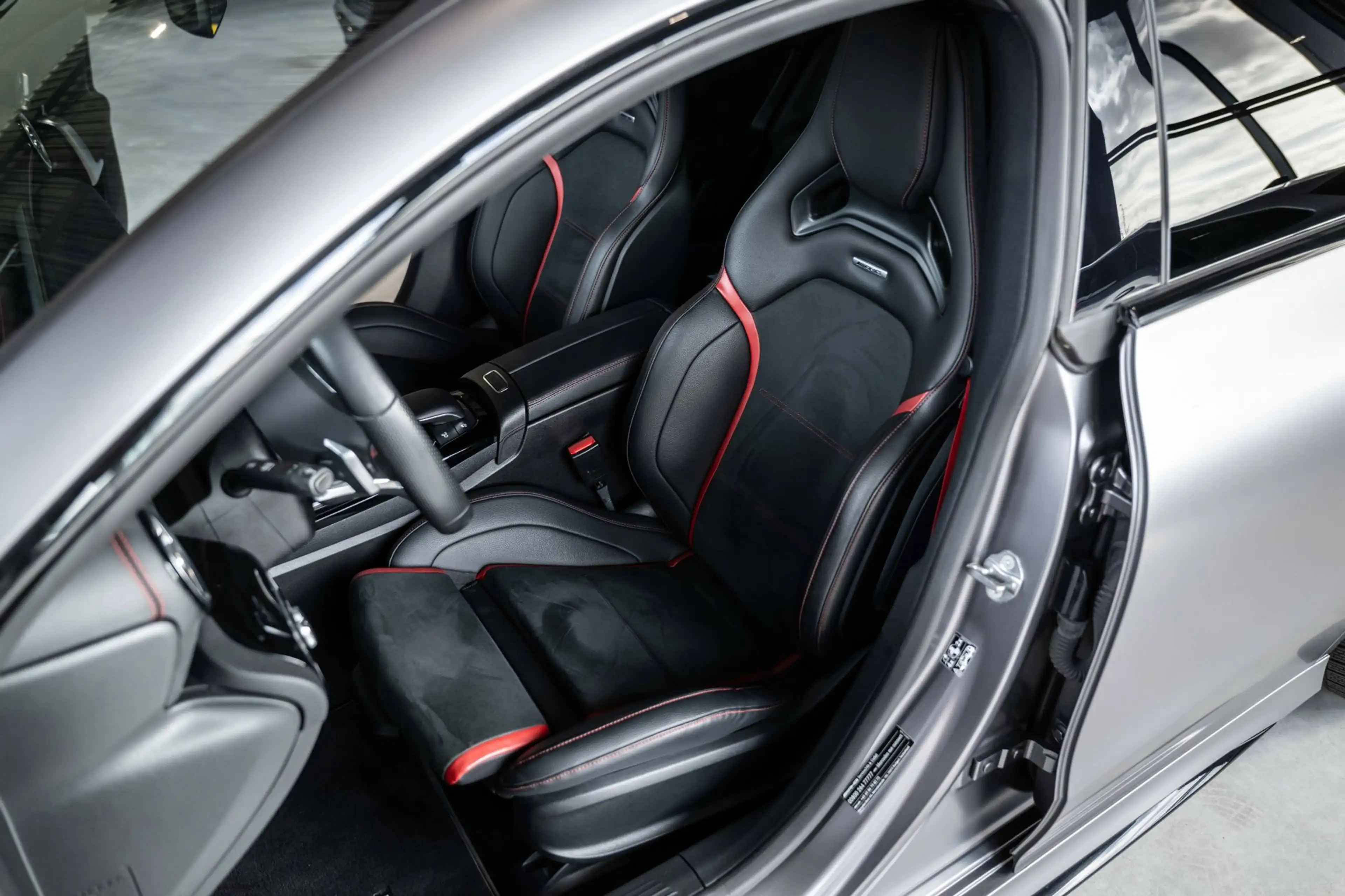 Mercedes-Benz CLA 45 AMG Shooting Brake 4MATIC+|SCHAALSTOELEN|CAMERA — photo 6