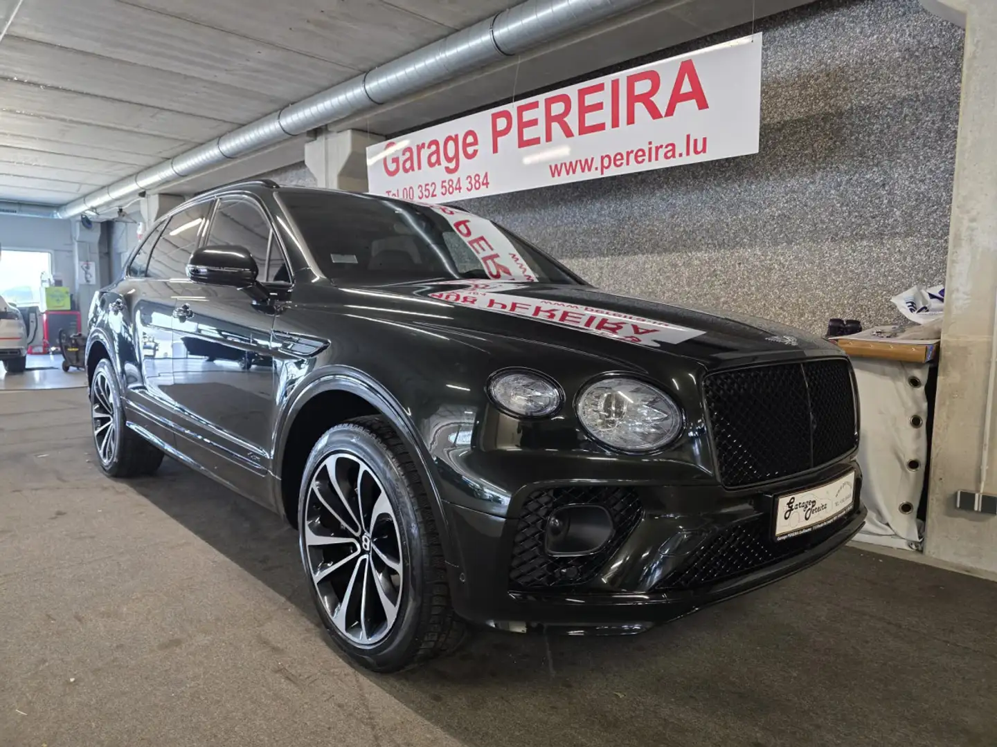 Bentley Bentayga Bentayga 4.0 V8 4WD PANO CUIR COC SOFTCLOSE Negro - 1