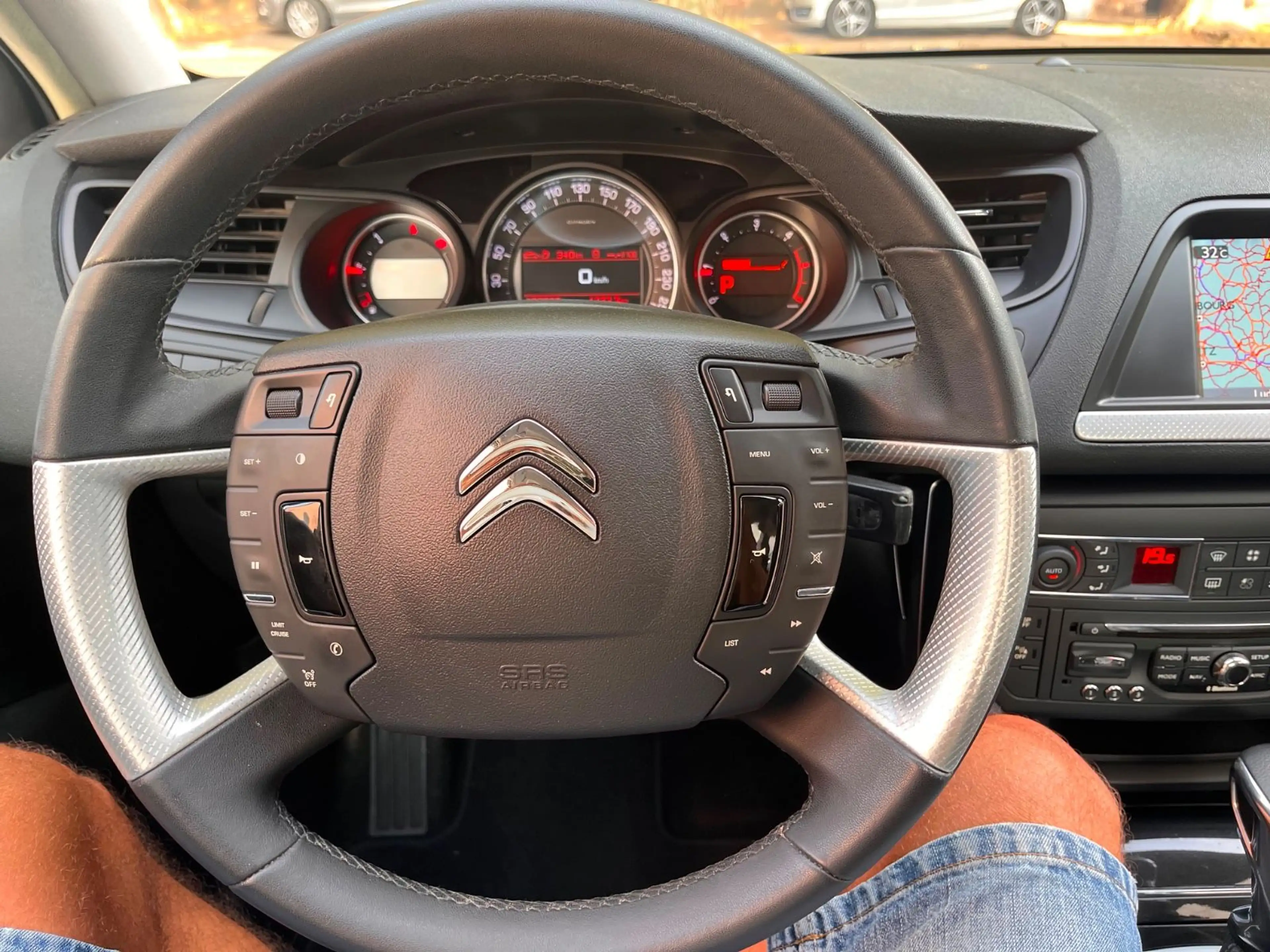 Citroen C5 Lim. Exclusive 1.Hand Leder Navi Bi-Xenon — photo 15