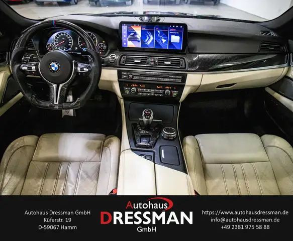 BMW M5 view 14