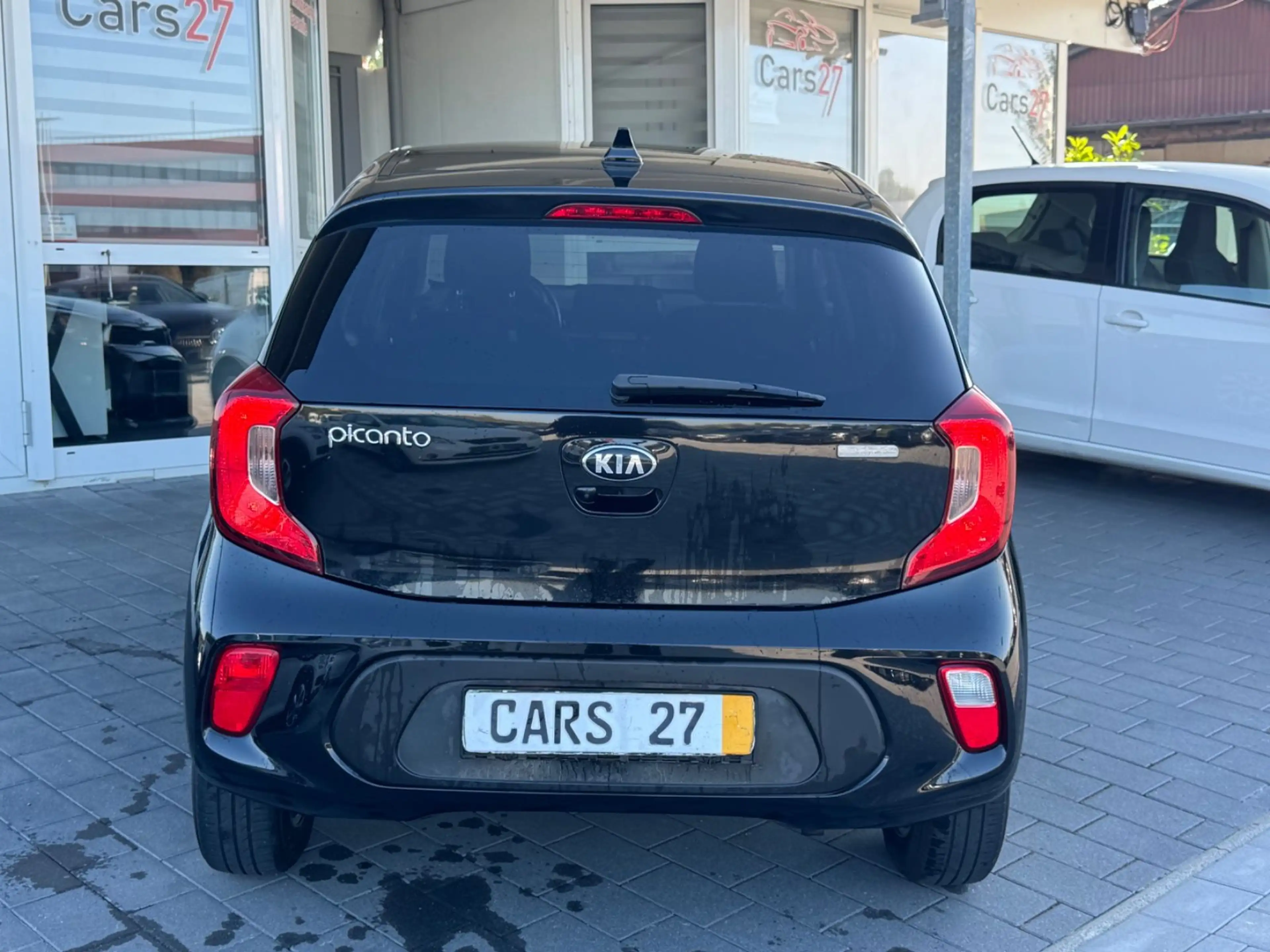 Kia Picanto Klima SHZ Navi Kamera CarPlay Alu — photo 5