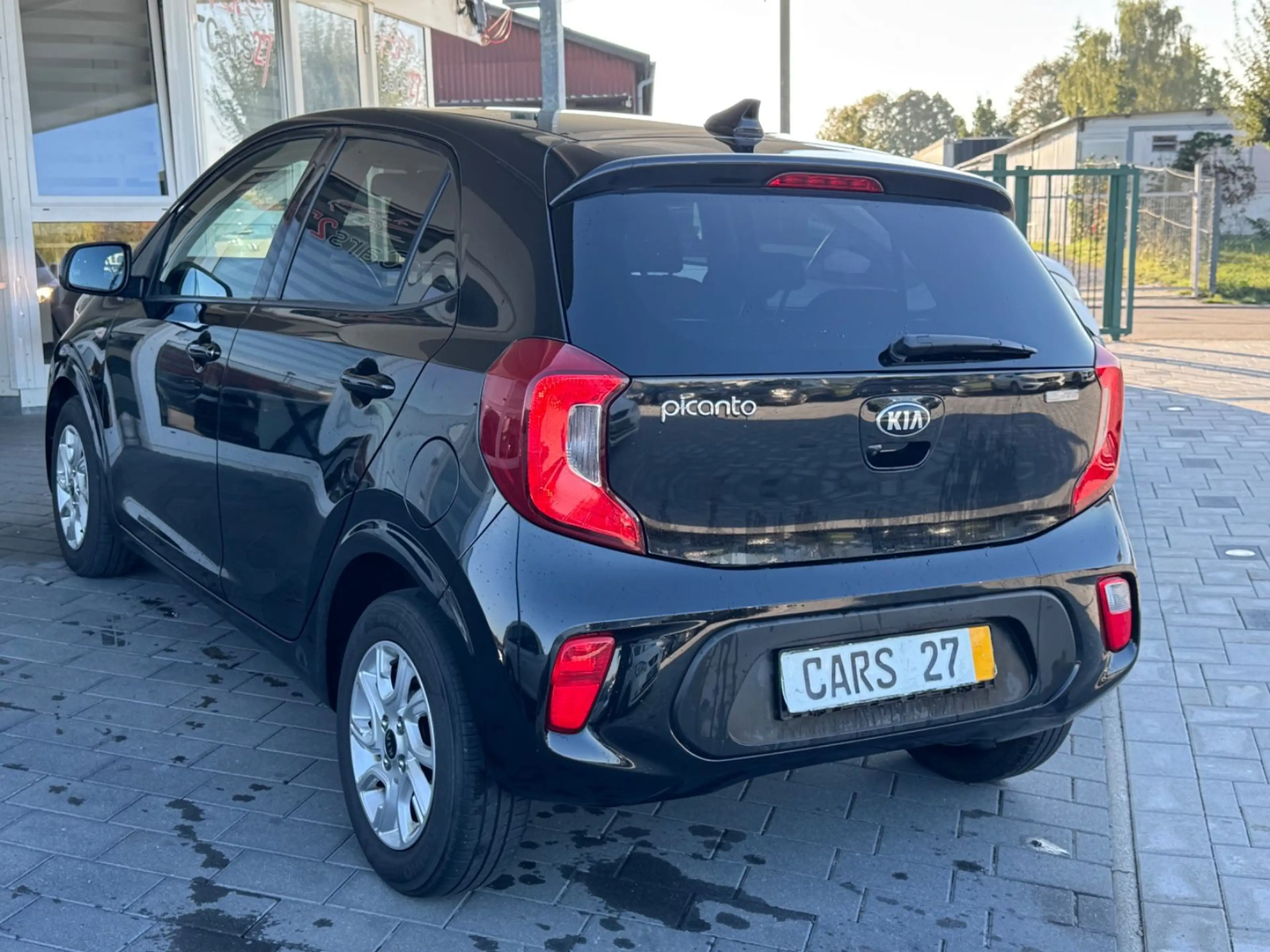 Kia Picanto Klima SHZ Navi Kamera CarPlay Alu — photo 6