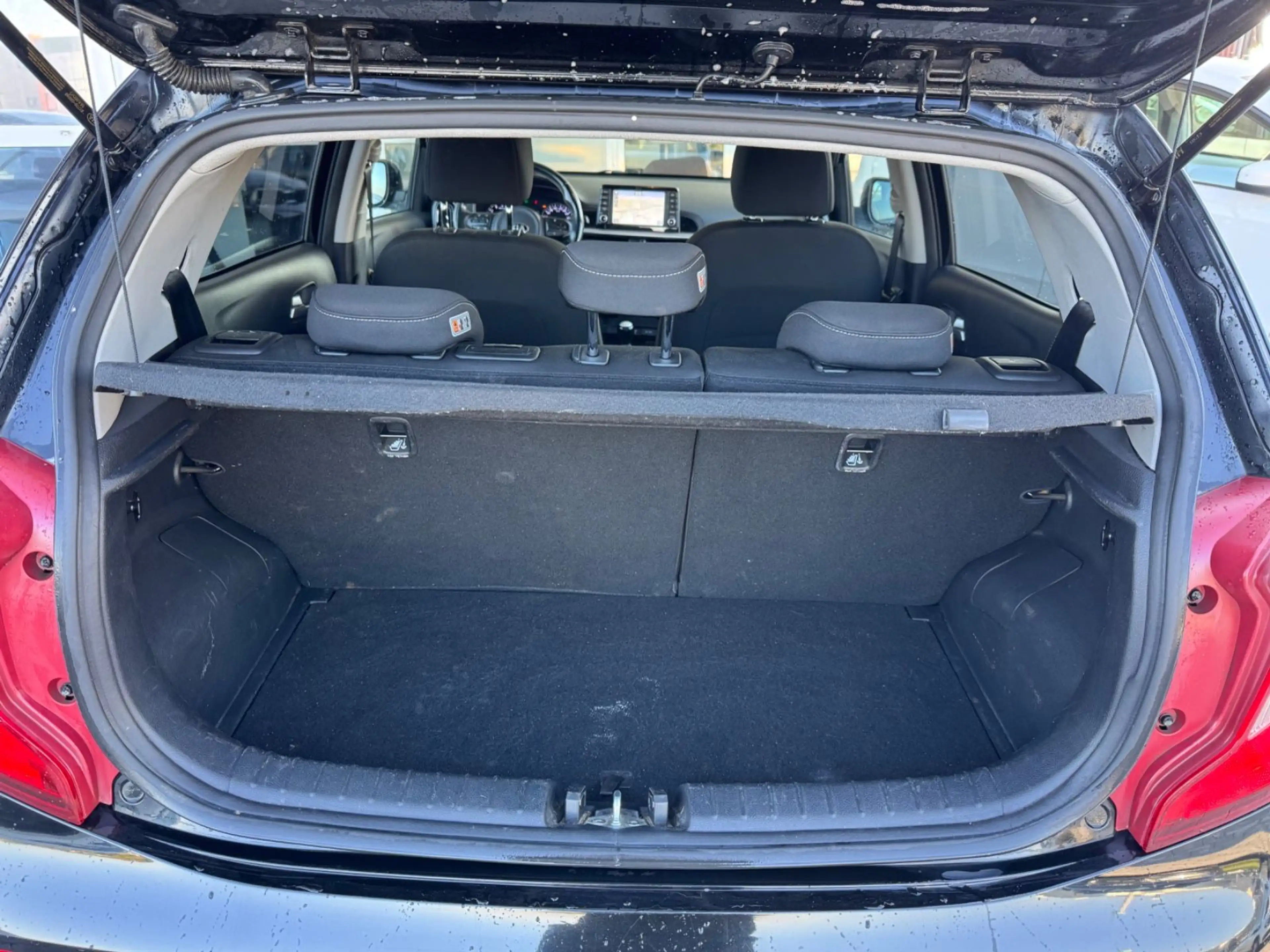 Kia Picanto Klima SHZ Navi Kamera CarPlay Alu — photo 8