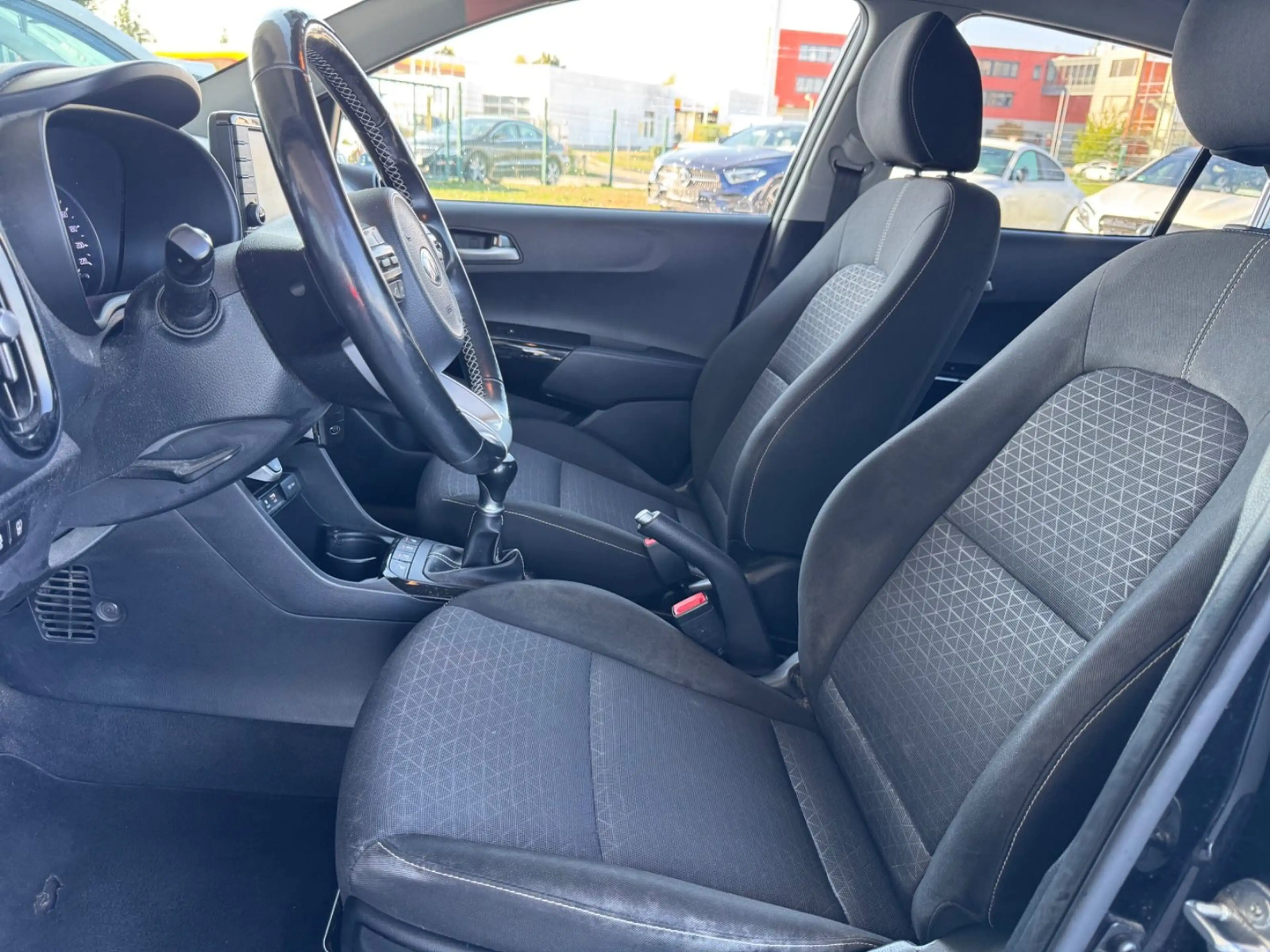 Kia Picanto Klima SHZ Navi Kamera CarPlay Alu — photo 10
