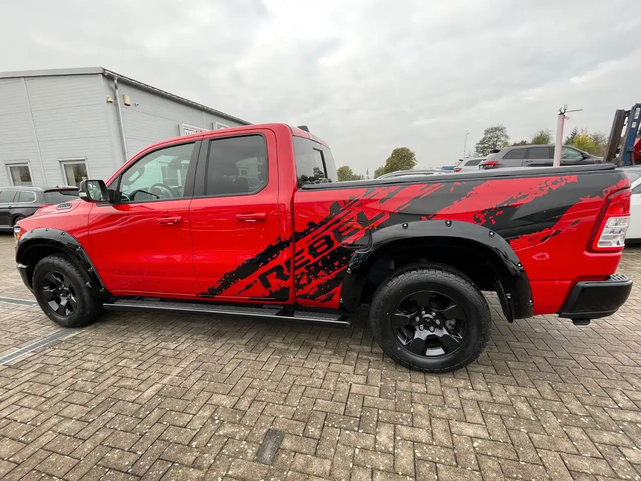 Dodge RAM 2022 — фото 11