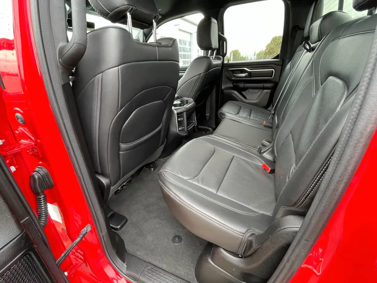 Dodge RAM 2022 — фото 13