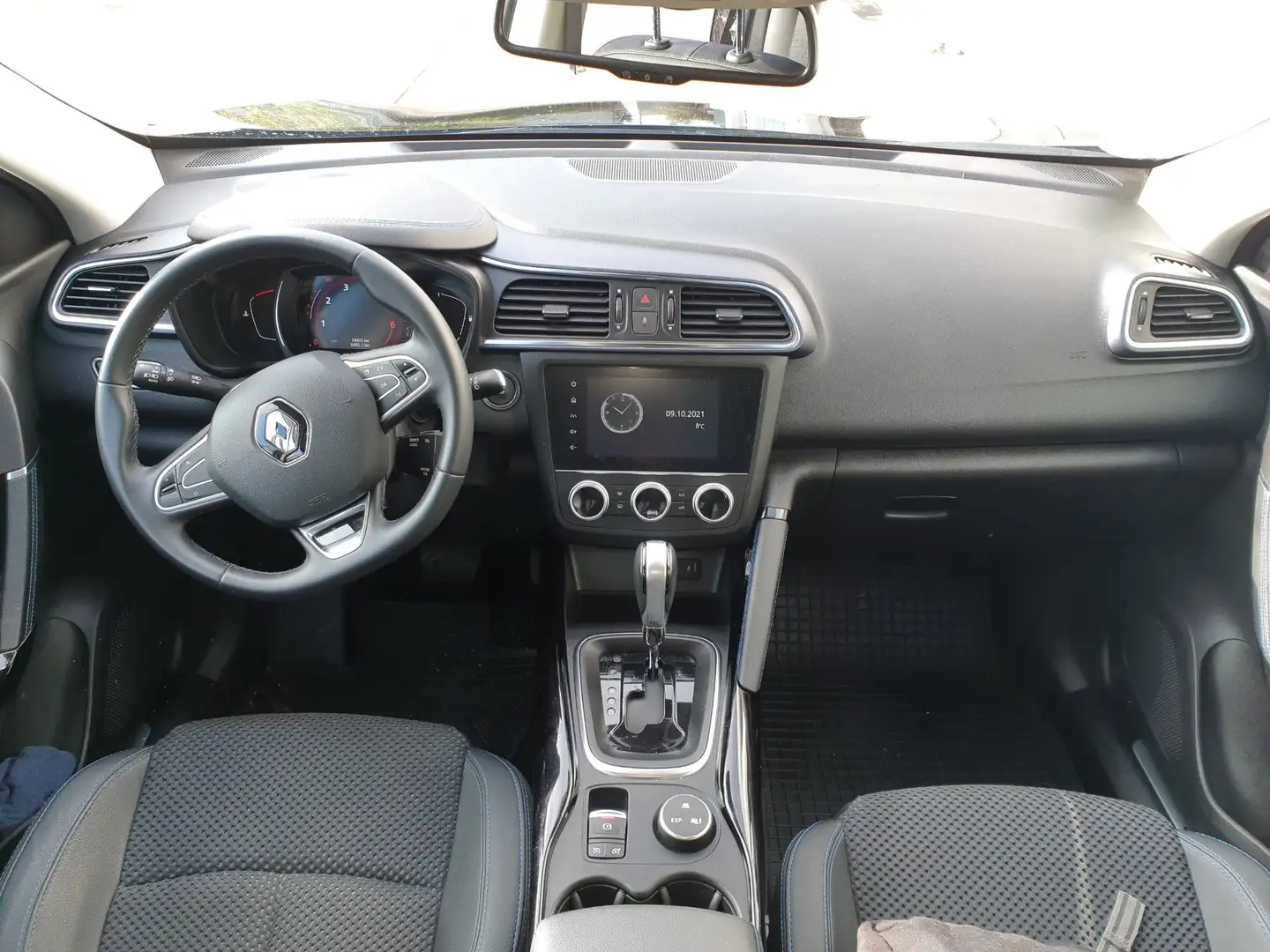 Renault Kadjar TCe 160 EDC GPF mit Deluxe Paket LIMITED Schwarz - 2