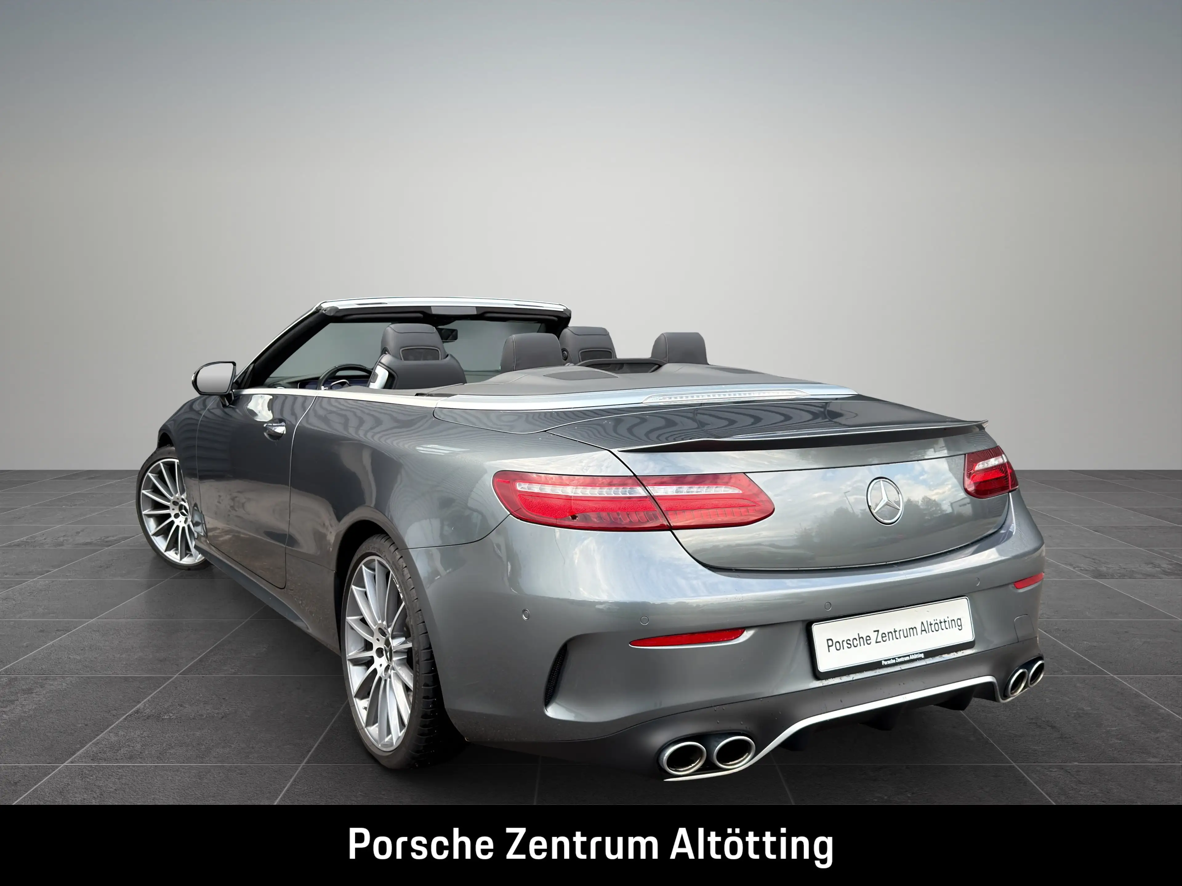Mercedes-Benz E 53 AMG Cabrio 4Matic | AMG Drivers Package | — photo 4