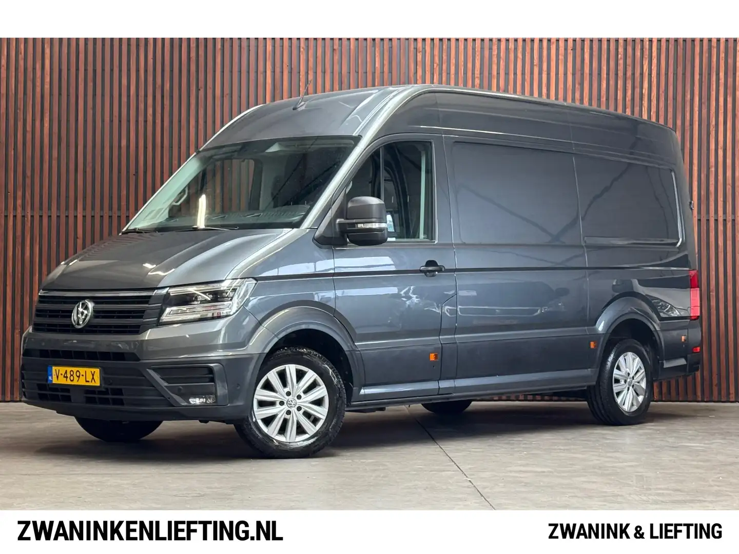Volkswagen Crafter 35 2.0 TDI L3H3 Highline NAVI-CARPLAY-ADAP. CRUISE Gris - 1
