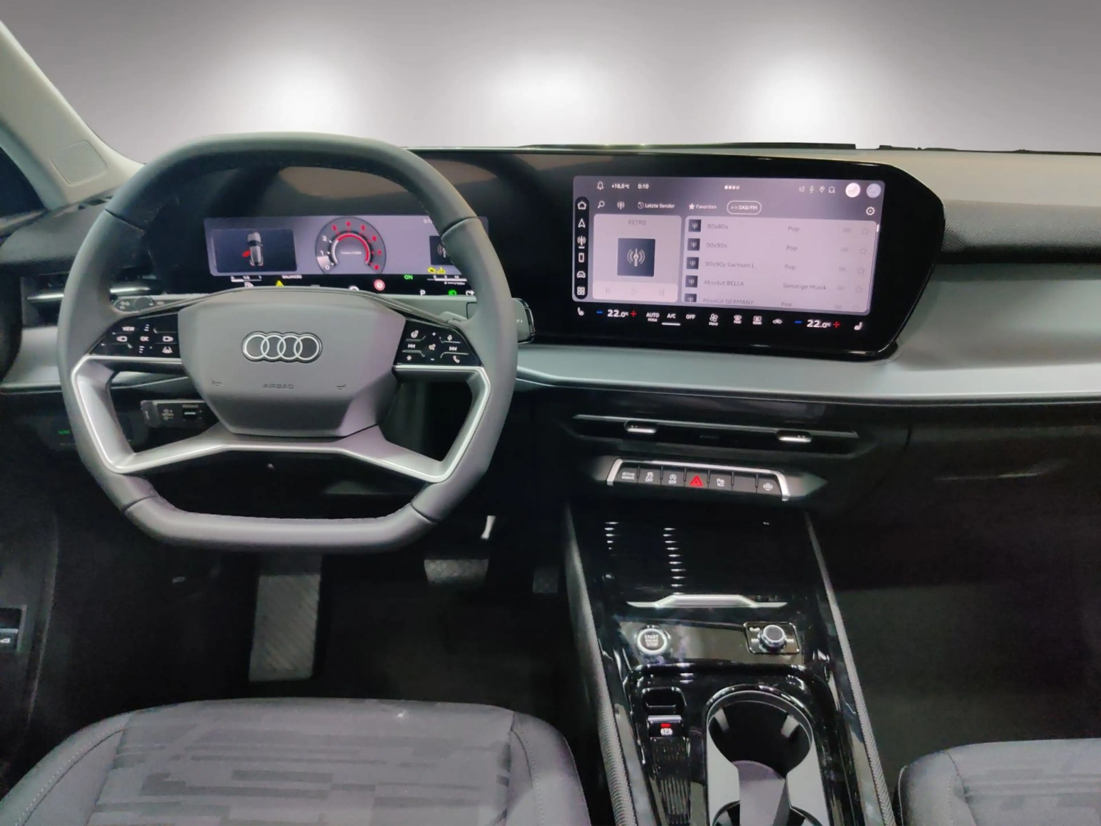 Audi Q3 TFSI neues Modell/AHK/LED+/Tech — photo 7