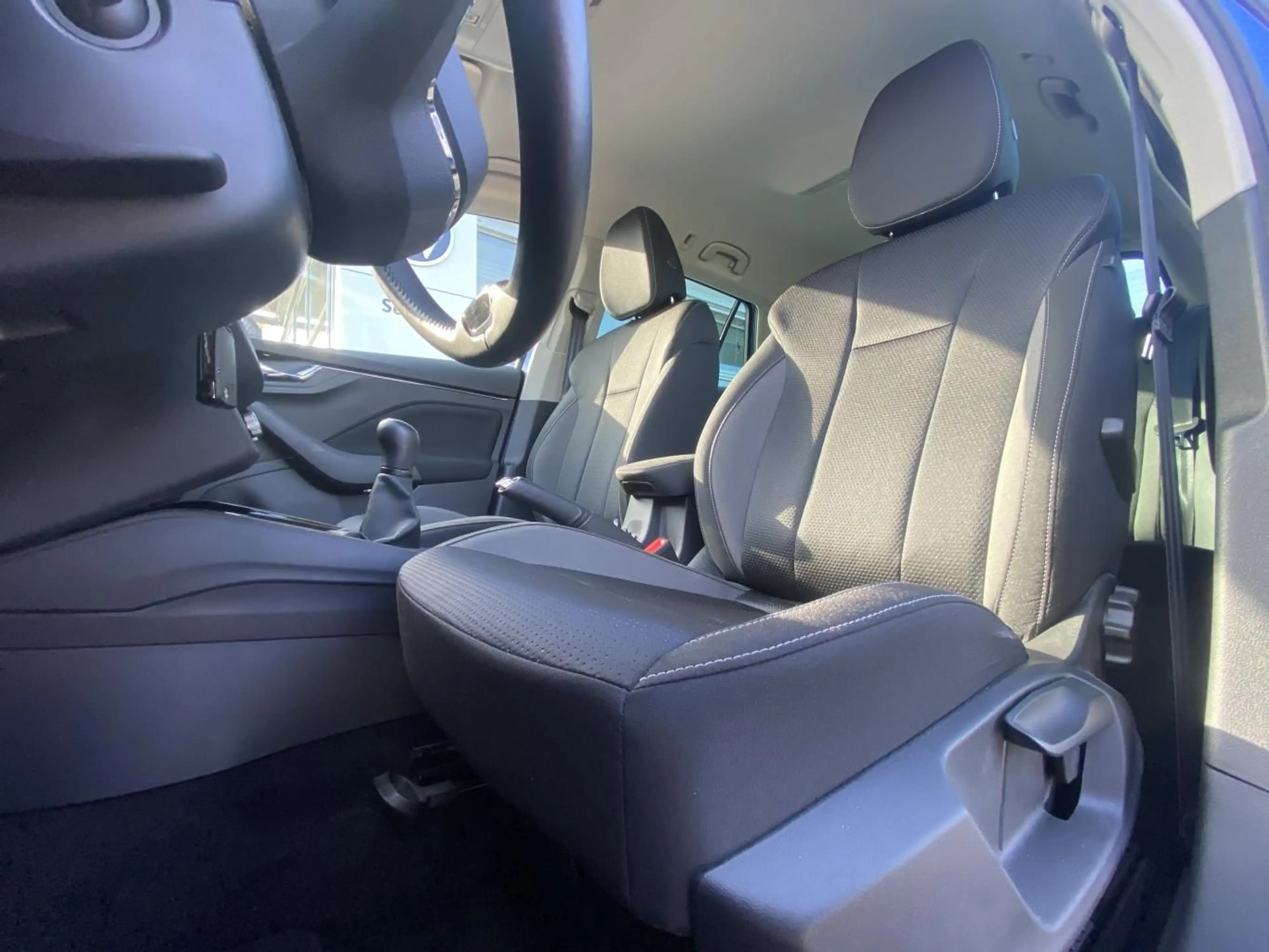 Skoda Kamiq 1.5 TSI Tour SMART-LINK+NAVI-COLUMBUS+VIRT — photo 9