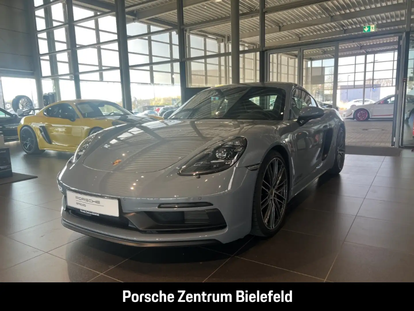 Porsche Cayman 718 GTS 4.0 BOSE Sportabgas SportDesign Grijs - 1