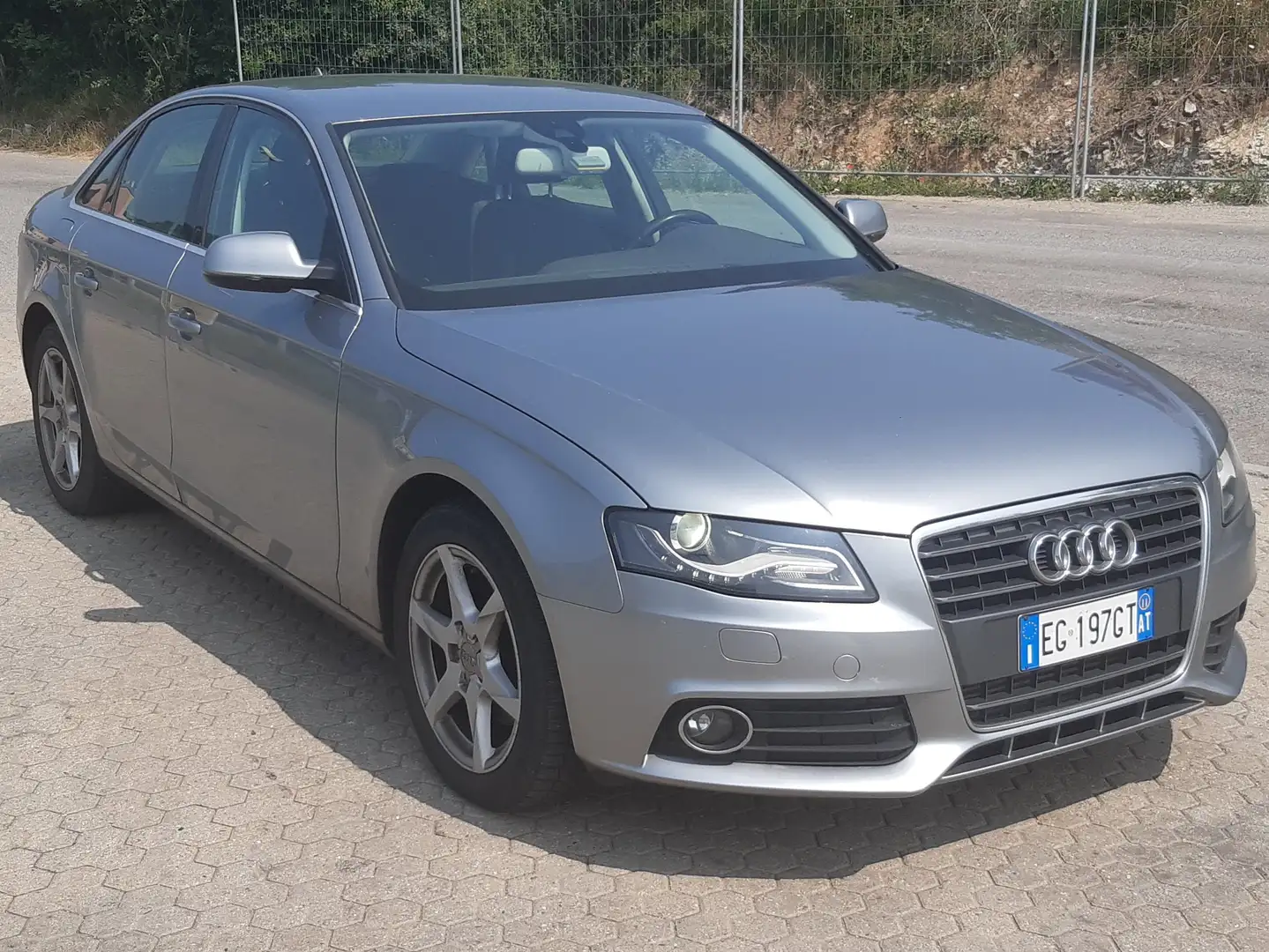 Audi A4 A4 IV 2007 Berlina 2.0 tdi multitronic fap Grigio - 2