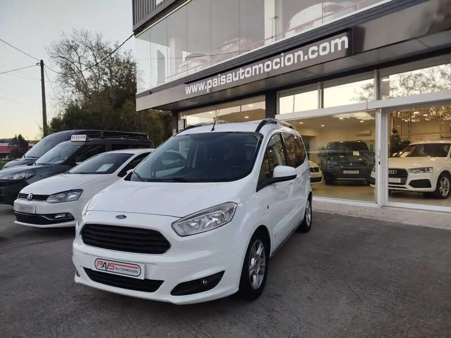 Ford Tourneo Courier 1.5TDCi Trend 95 Blanco - 1