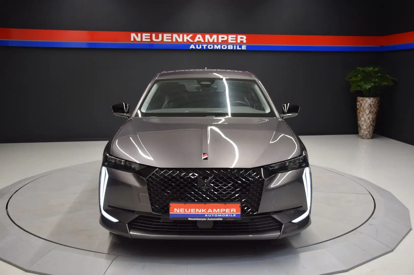 DS Automobiles DS 4 Performance Line Kamera Sitzheizung Gris - 2