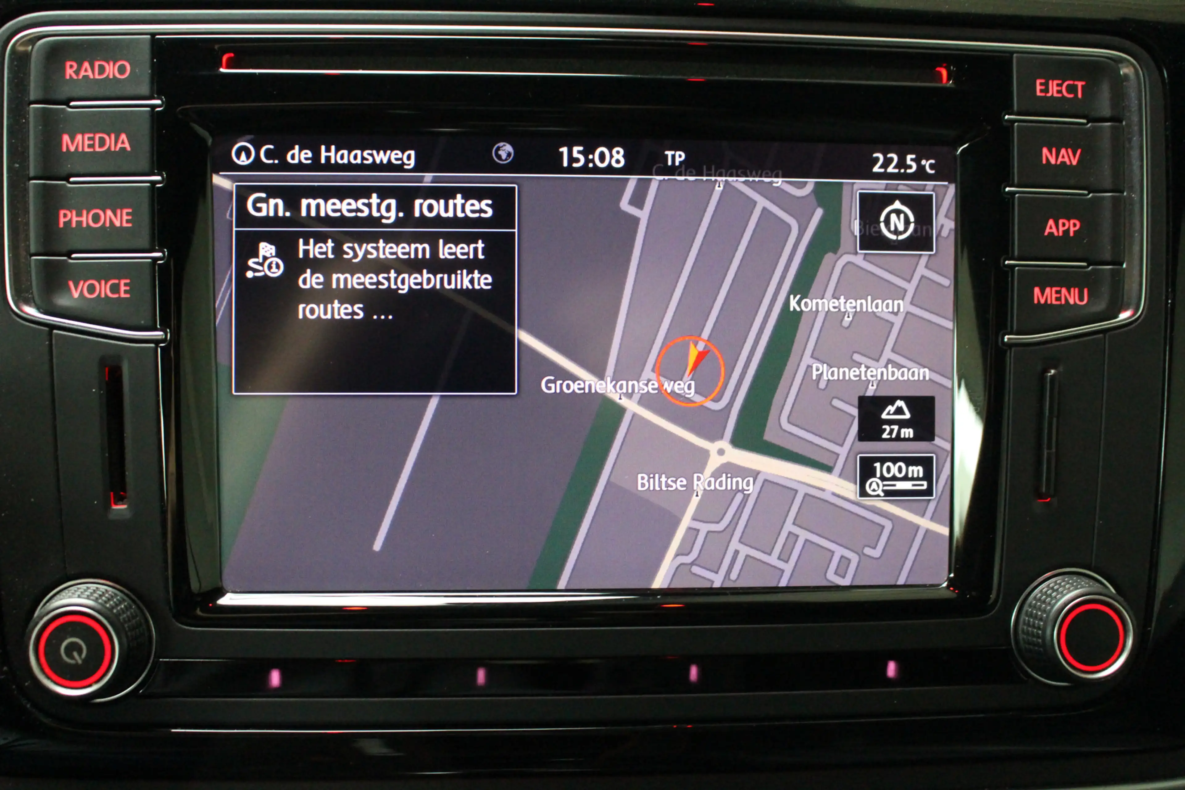 Volkswagen Beetle Cabriolet 1.2 TSI 105pk handgeschakeld | Navigatie — photo 22