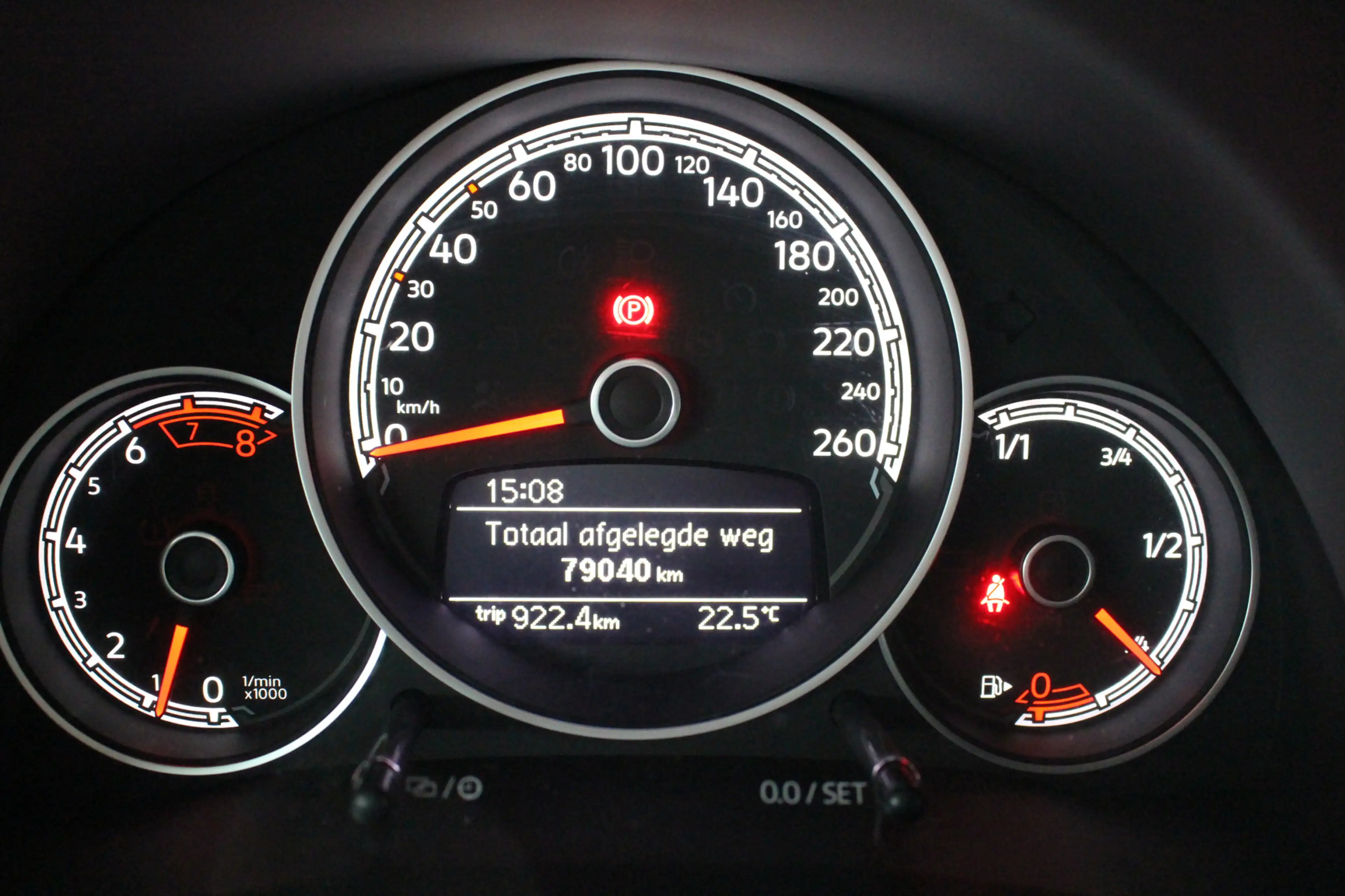 Volkswagen Beetle Cabriolet 1.2 TSI 105pk handgeschakeld | Navigatie — photo 5