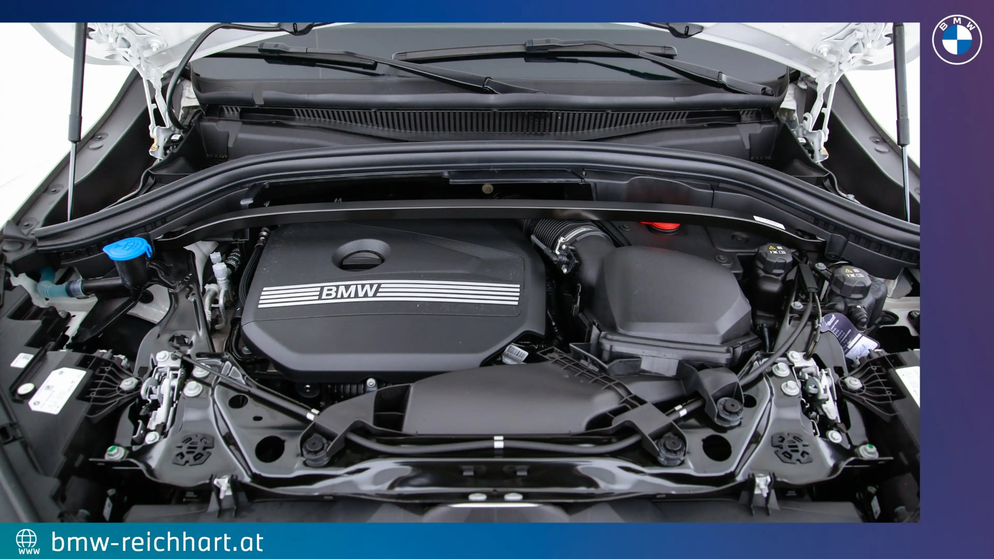 BMW X2 sDrive20i — photo 13
