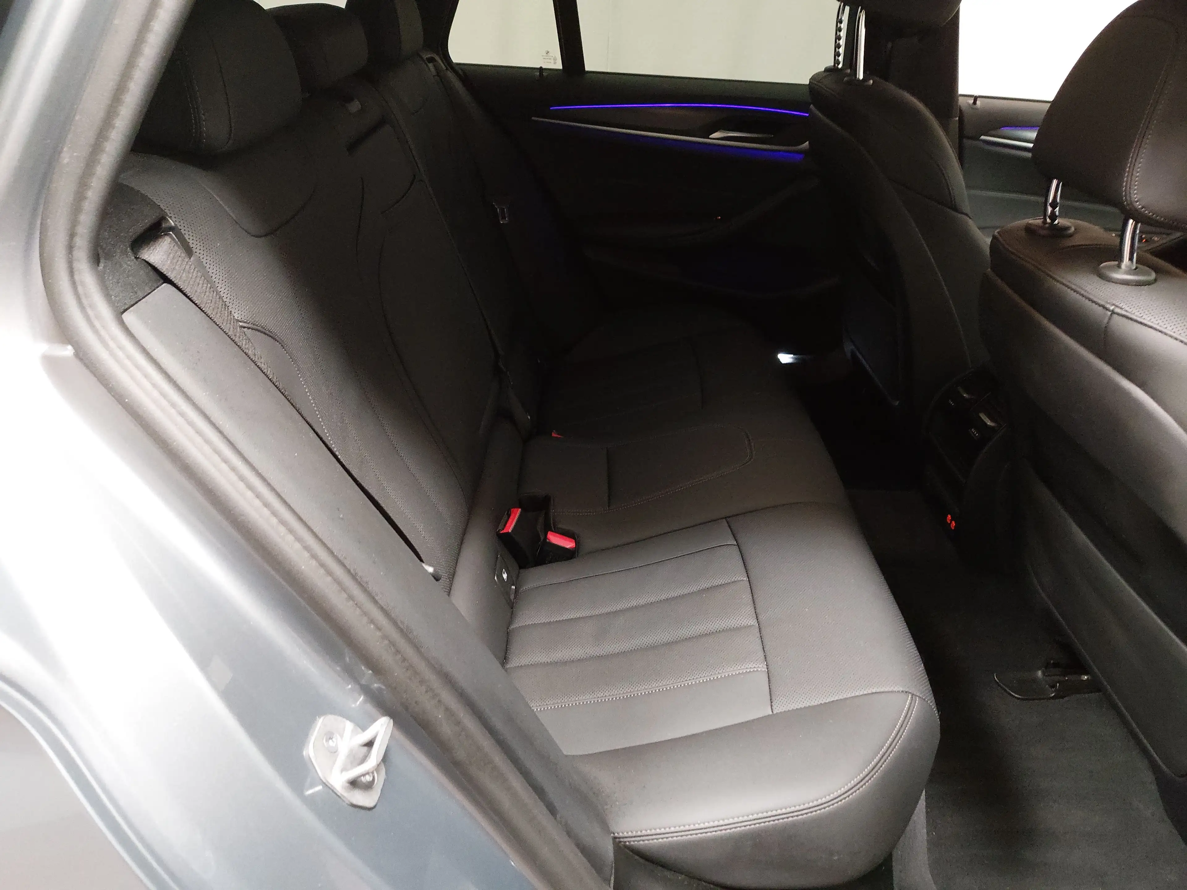 BMW 530 e Touring M-Sport Leder Navi LED LC prof. RFK — photo 12