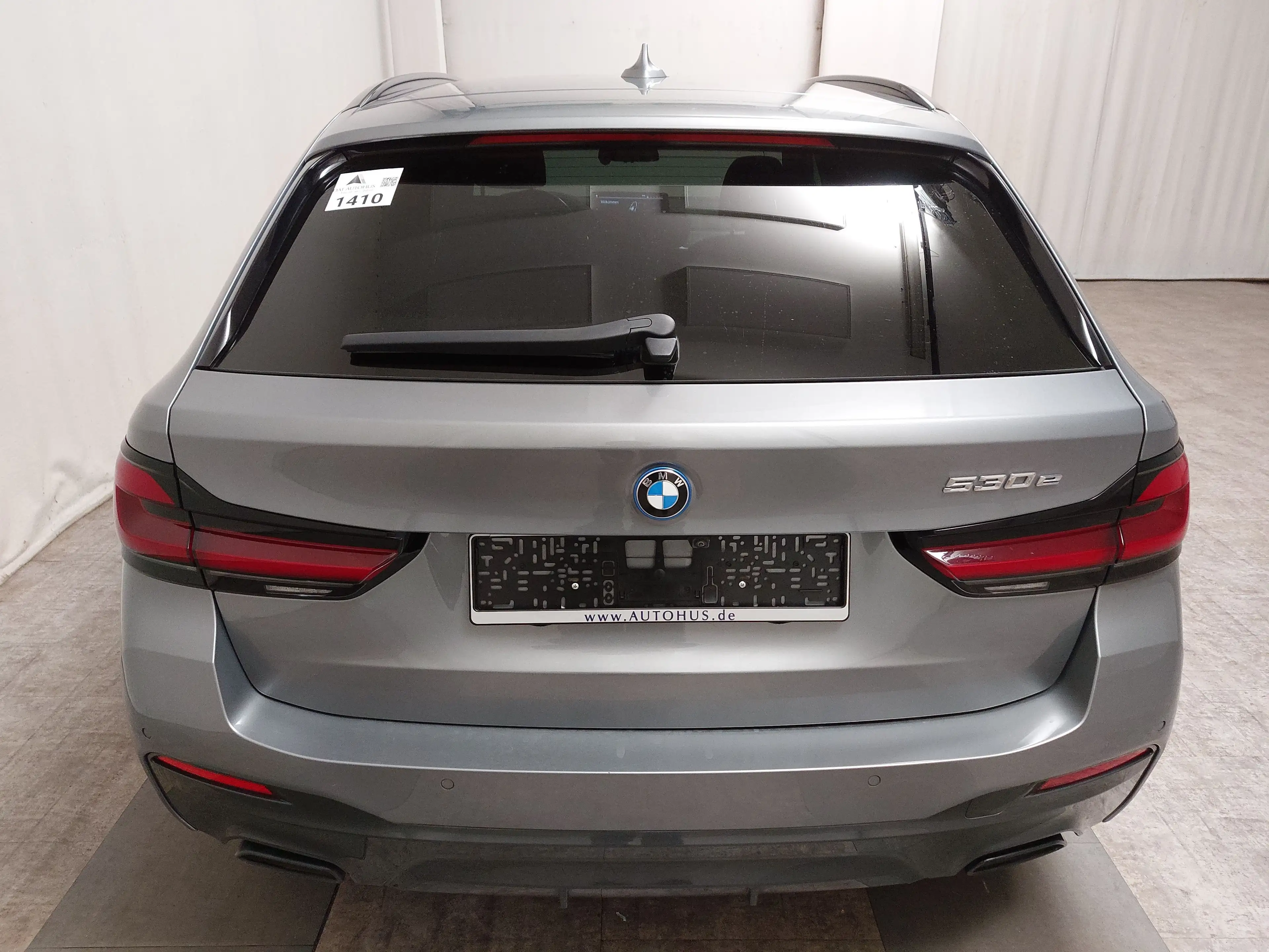 BMW 530 e Touring M-Sport Leder Navi LED LC prof. RFK — photo 14