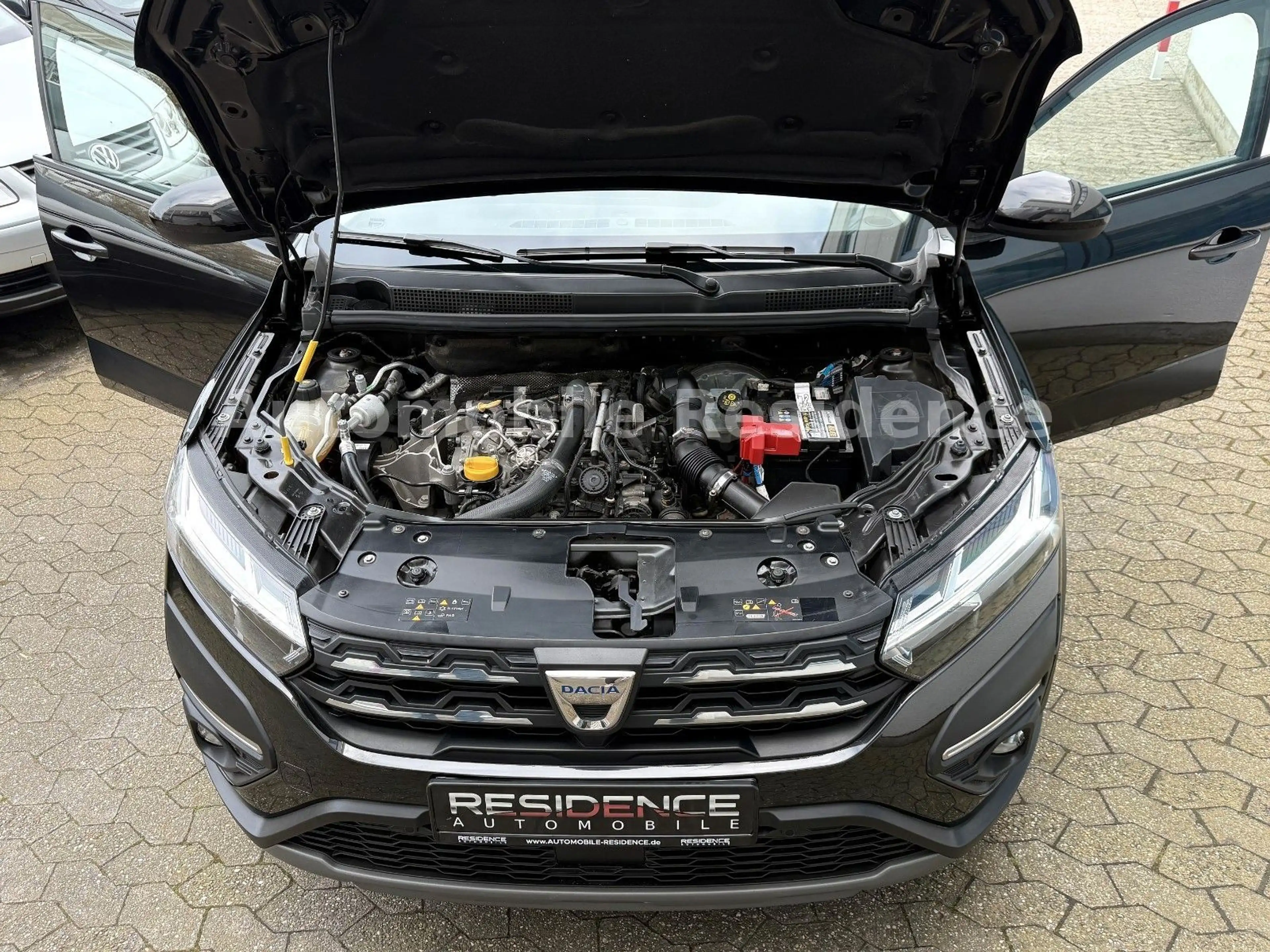 Dacia Jogger Extreme+ TEC 110*NAVI*SHZ*MFL*ALU*CAM*1HD — photo 11