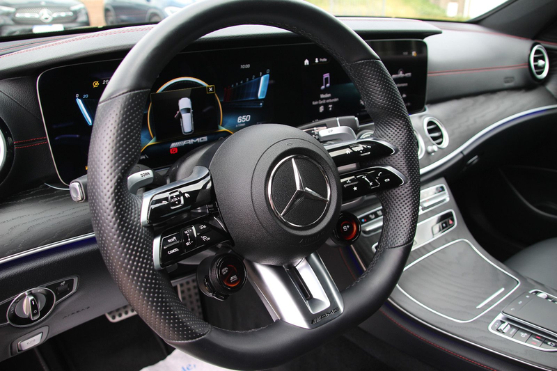 Mercedes-Benz E 53 AMG 4M+ HUD/BURMESTER/Panora/Memory/360° — photo 14