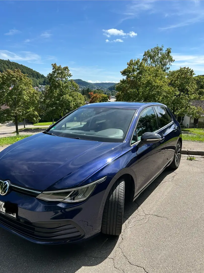 Volkswagen Golf United eTSI Blau - 1