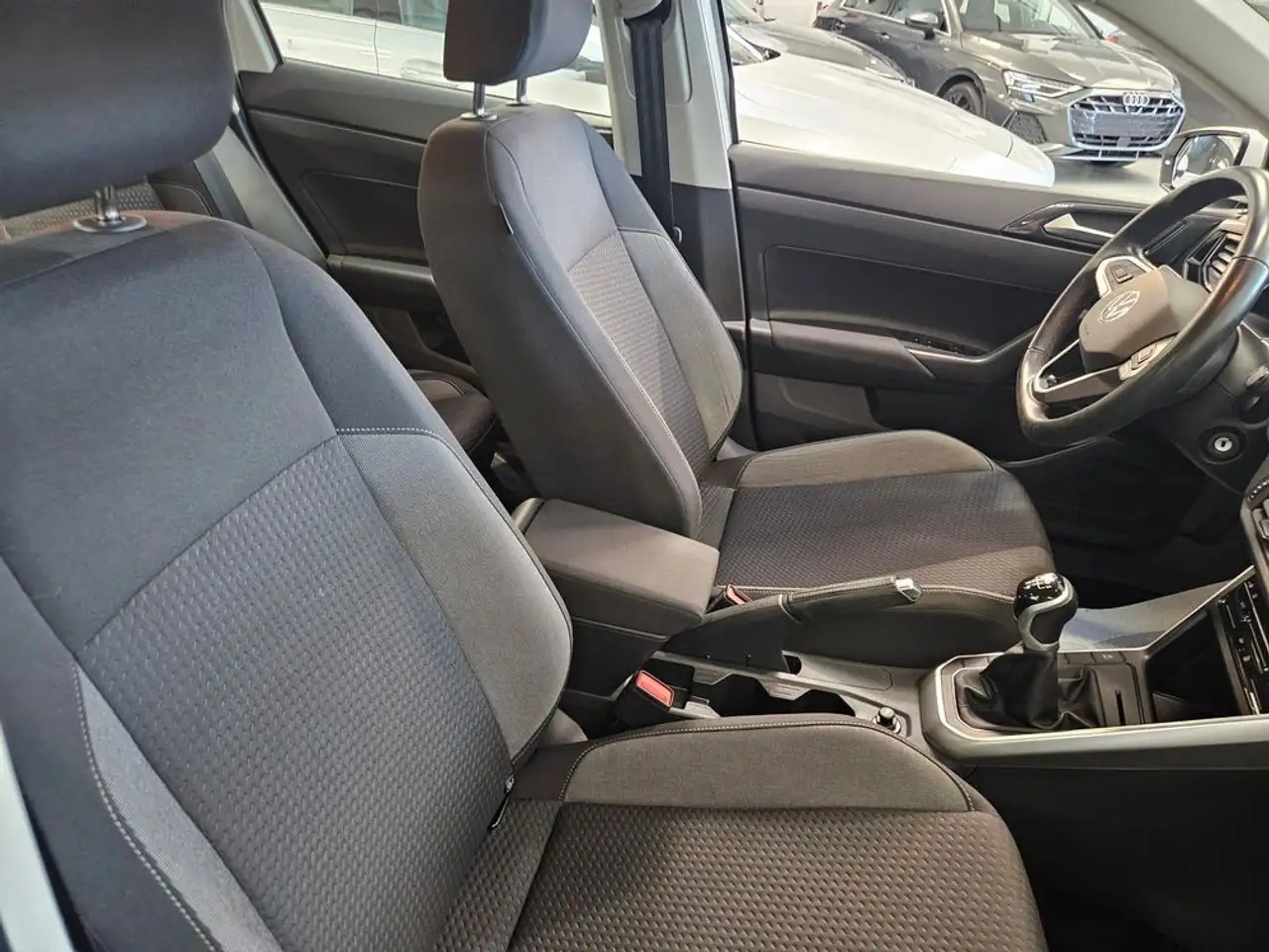 Volkswagen Polo Polo 1.0 tsi Life 95cv 11