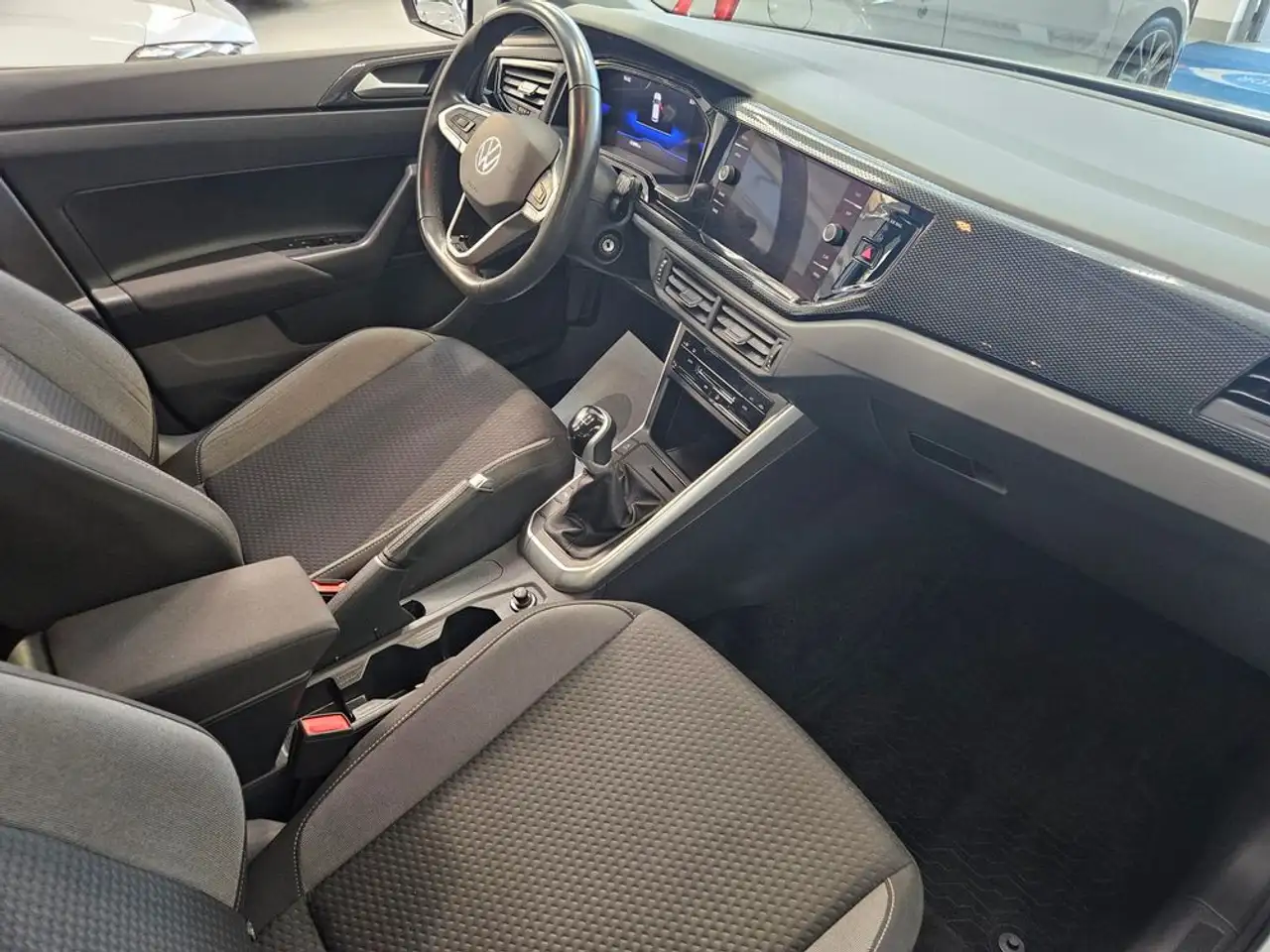 Volkswagen Polo Polo 1.0 tsi Life 95cv 10
