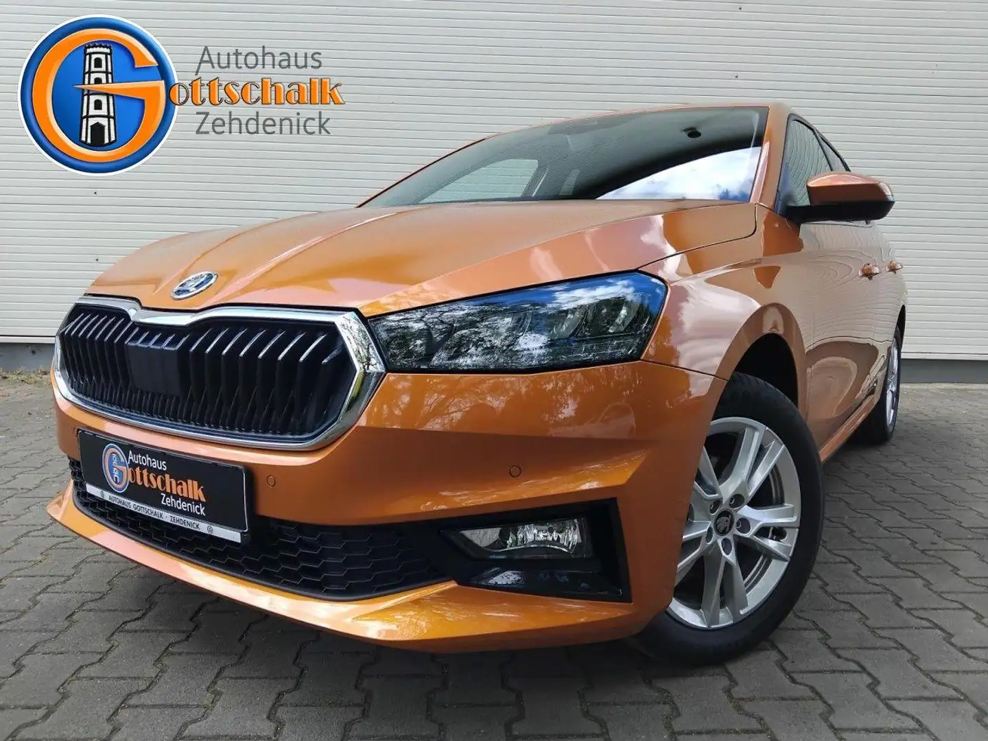 Skoda Fabia Premium 1.0 TSI SHZ PDC Kamera Keyless Arancione - 2