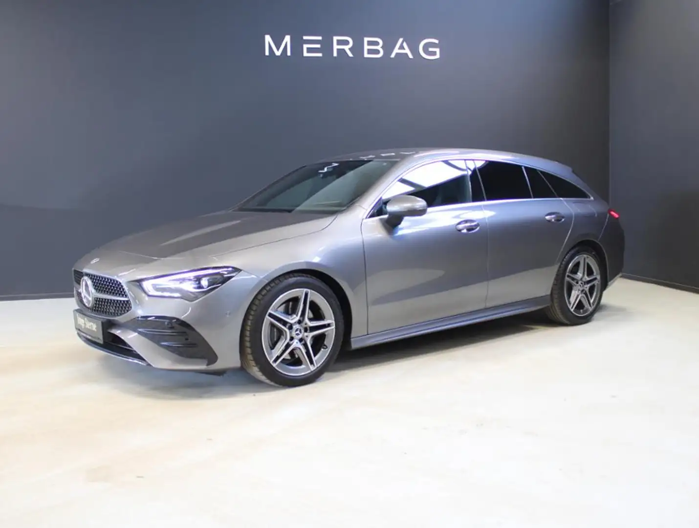 Mercedes-Benz CLA 200 SB *AMG Advanced LED Kam Privacy KeyGo Grau - 2