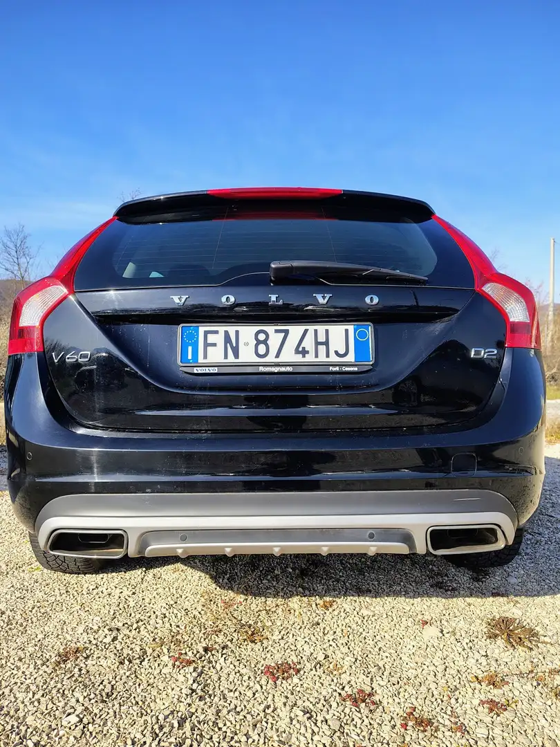 Volvo V60 2.0 d2 Summum my17 - 2