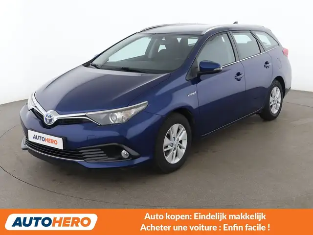 Toyota Auris 1.8 Hybrid Cool
