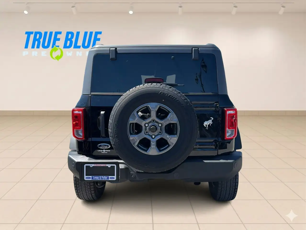 Ford Bronco снимка Ford Bronco