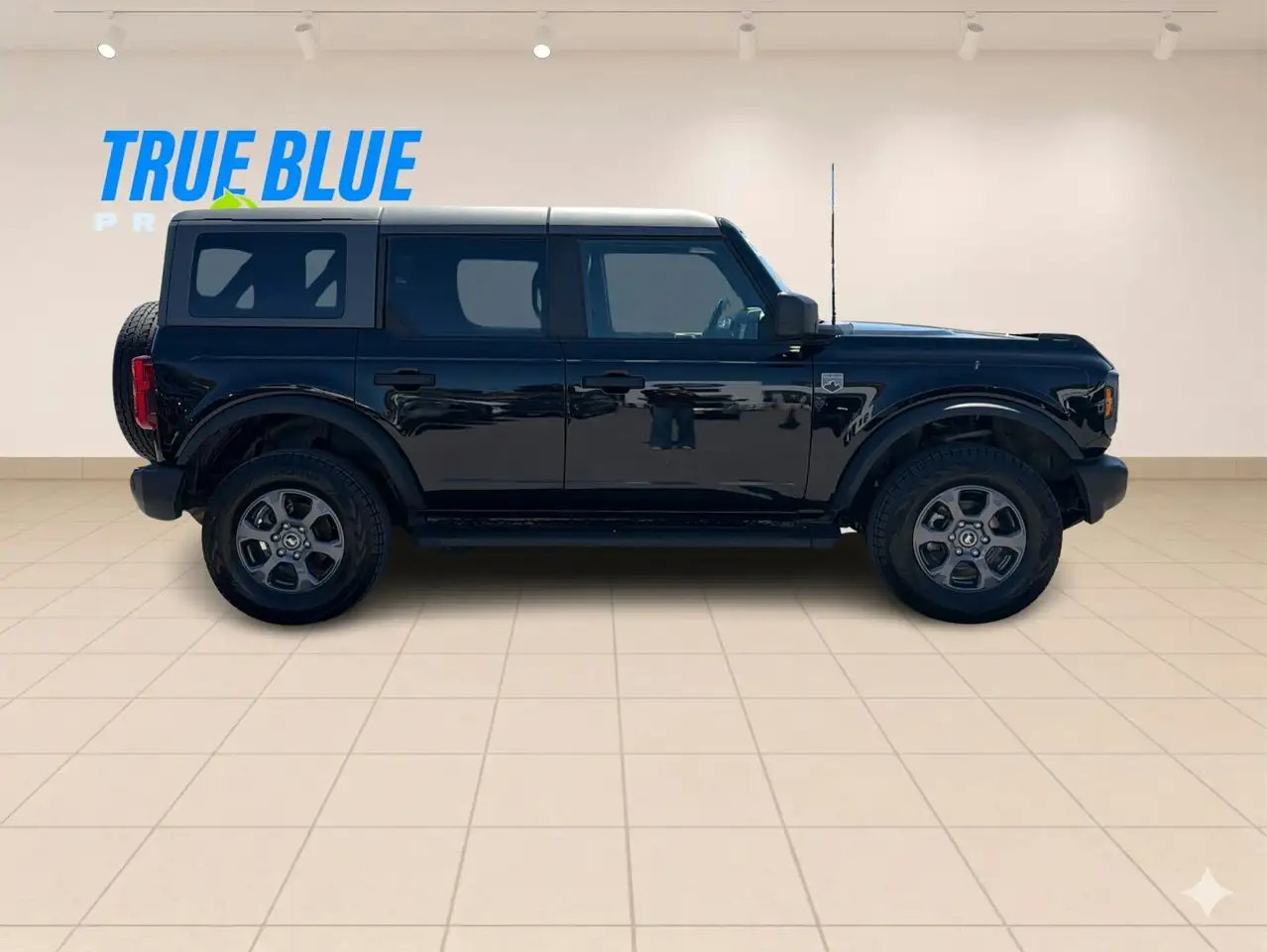Ford Bronco снимка Ford Bronco