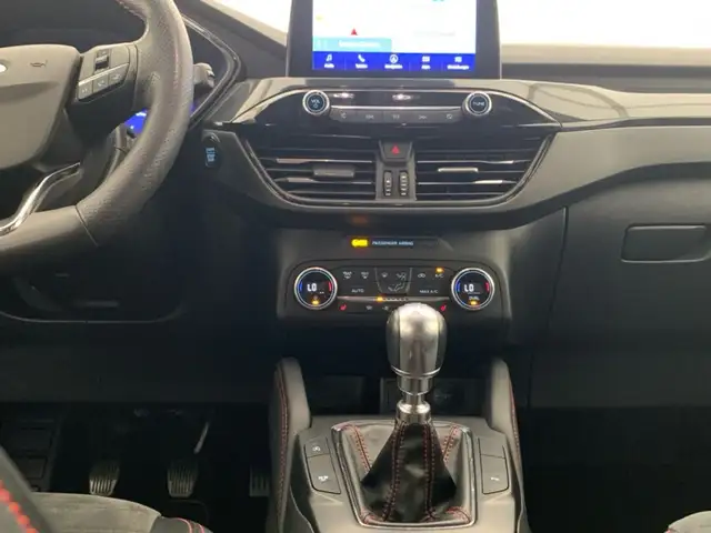 Ford Kuga view 13