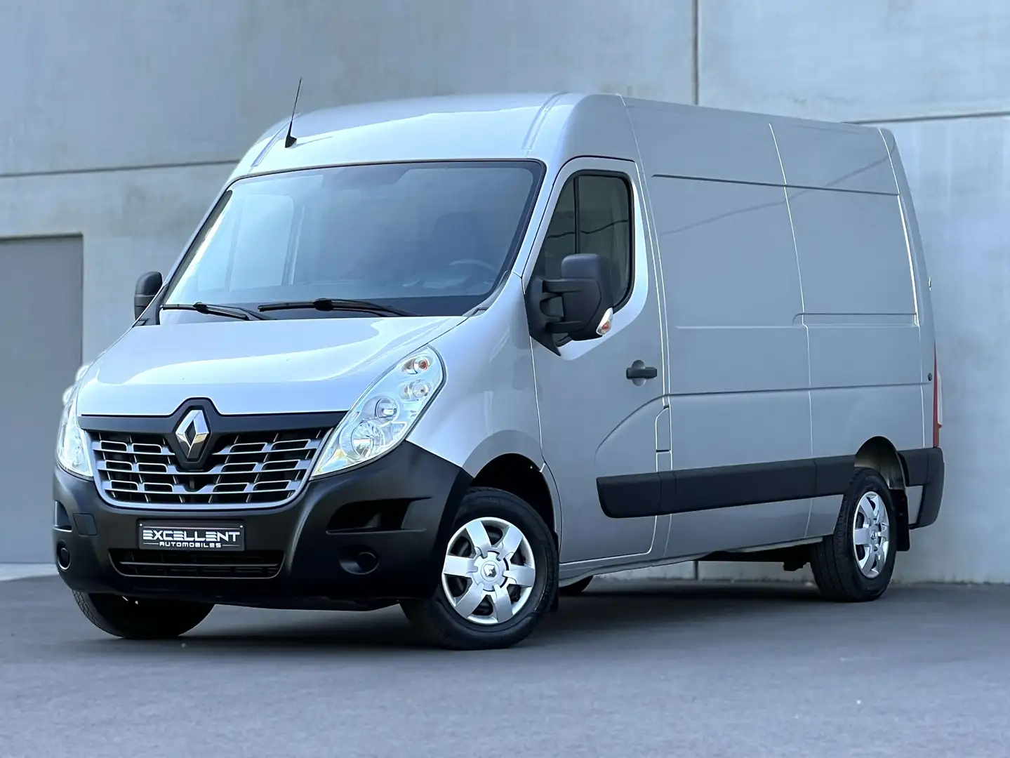 Renault Master 2.3 dCi 33 L2H2/BLUETOOTH/GPS/CAMERA/GARANTIE 12 M Gris - 1