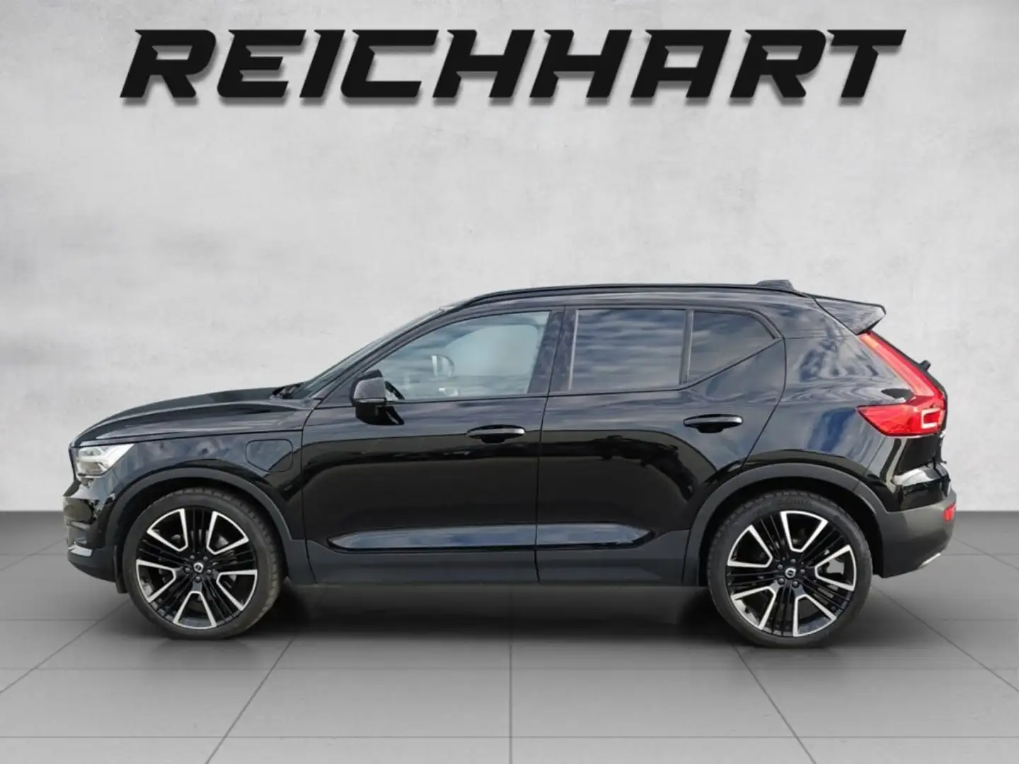 Volvo XC40 T5 Twin Engine R-Design Schwarz - 2