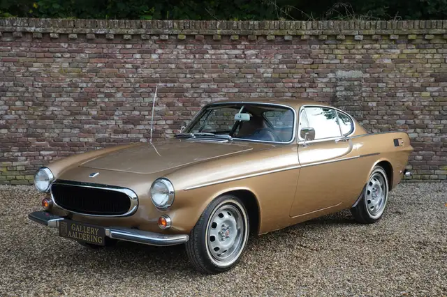 Volvo P1800 P1800E Overdrive Sophisticatedly restored and rebu