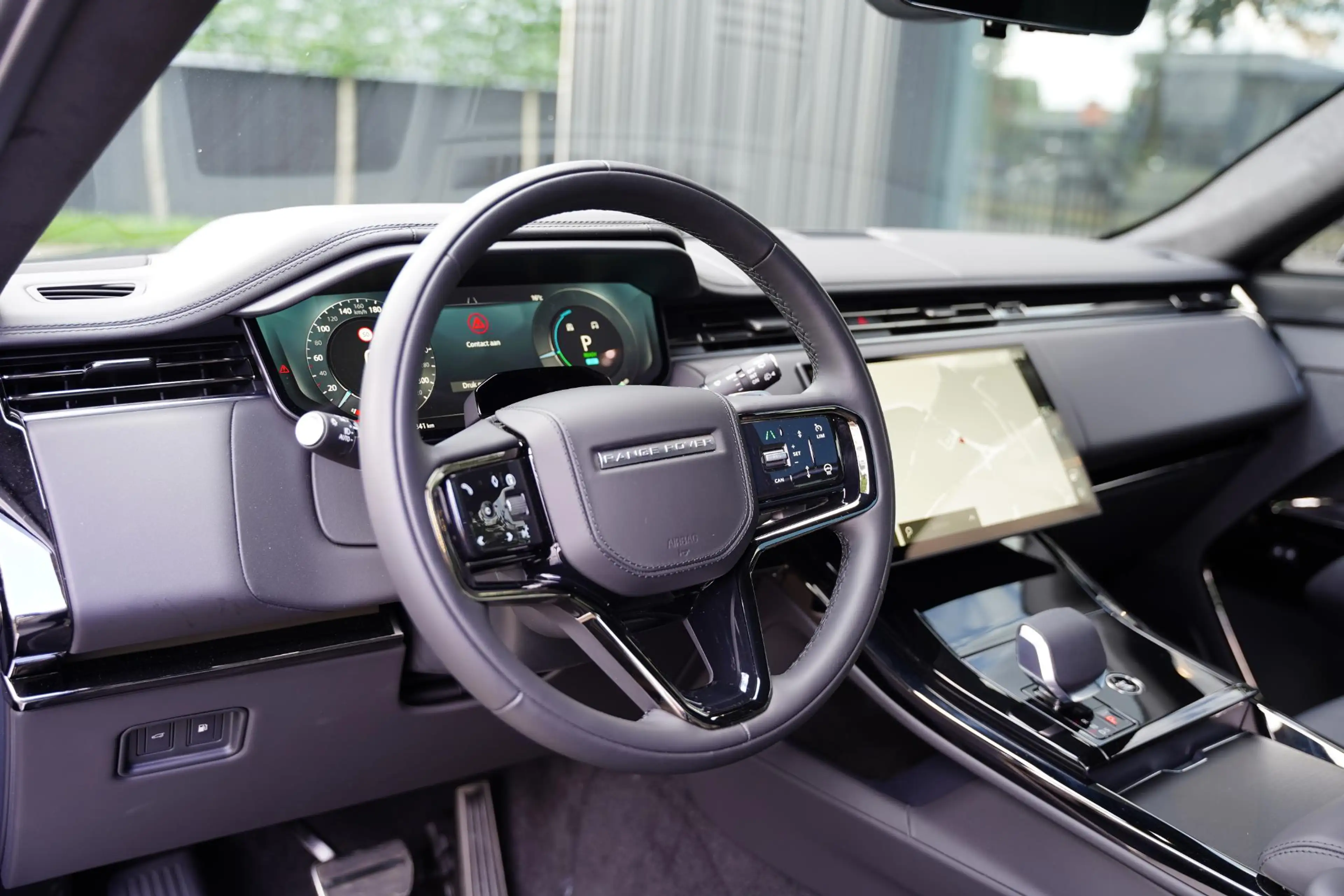 Land Rover Range Rover Sport P460 E Dynamic HSE In Control / Massage / 23 Inch — photo 4