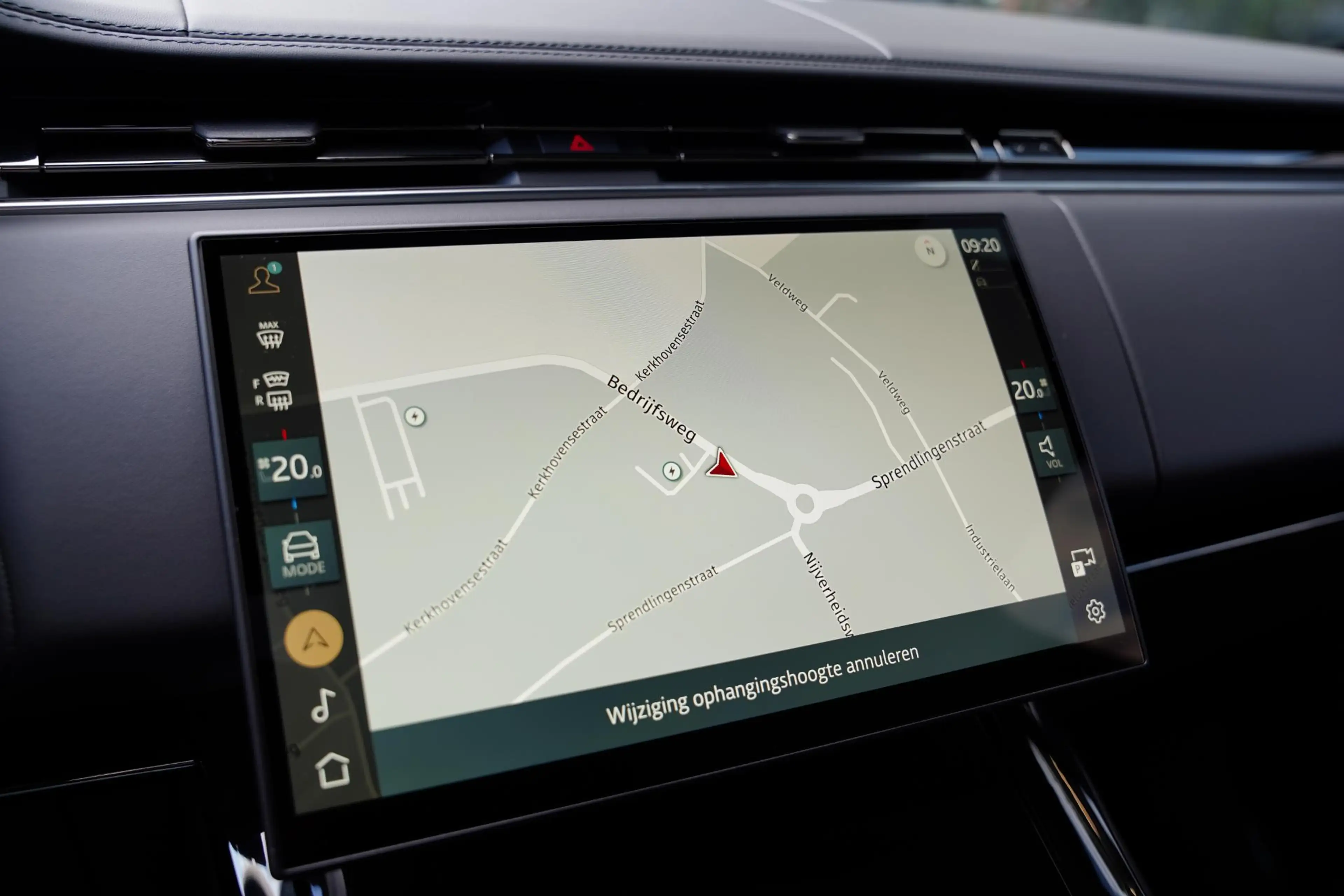 Land Rover Range Rover Sport P460 E Dynamic HSE In Control / Massage / 23 Inch — photo 10
