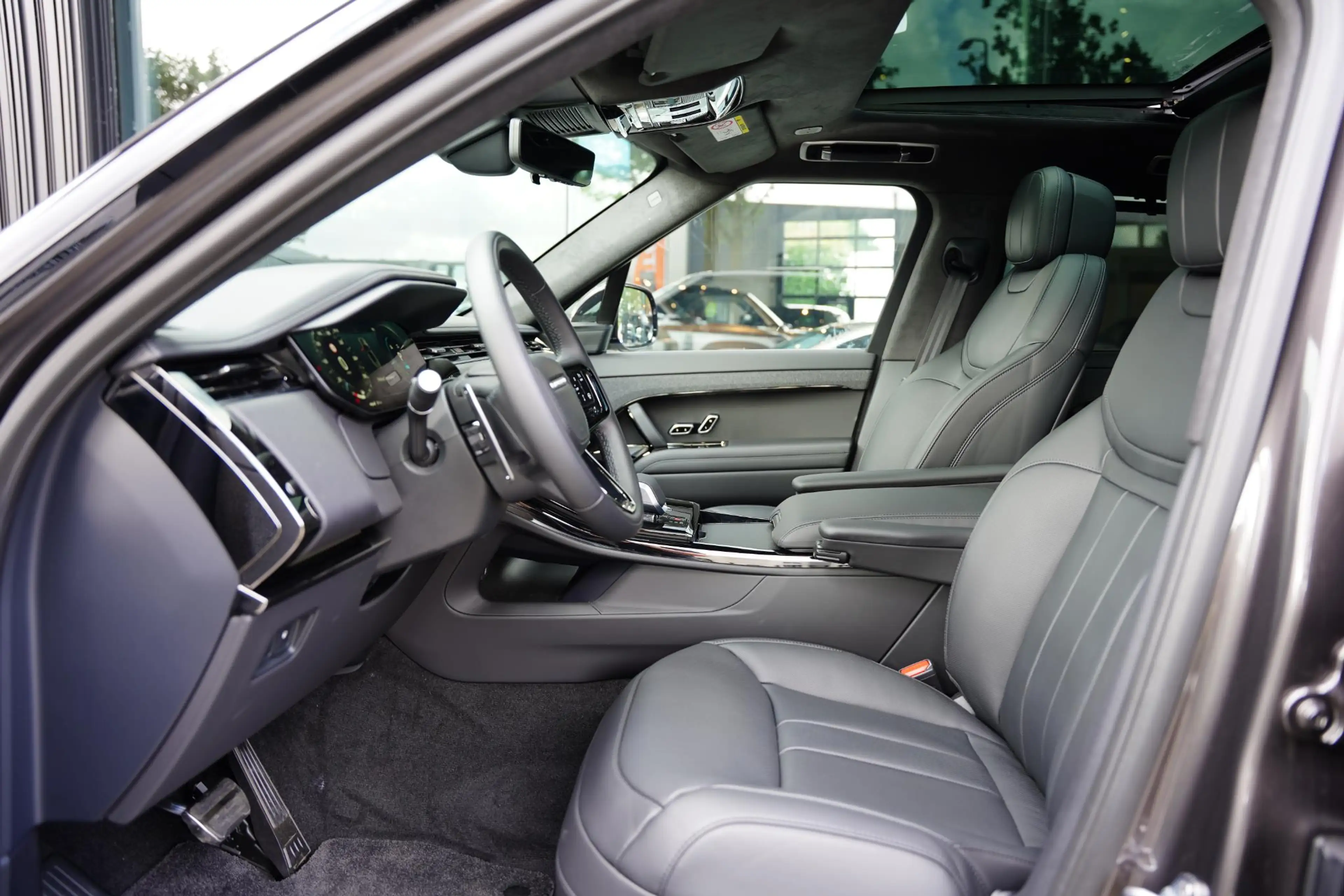 Land Rover Range Rover Sport P460 E Dynamic HSE In Control / Massage / 23 Inch — photo 5