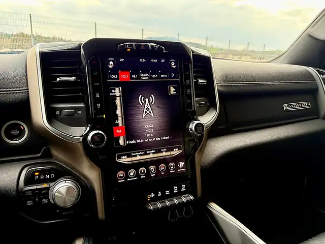 Dodge RAM Ram 1500 Quad Cab Laramie Night Edition *MwSt. ... Ansicht 18